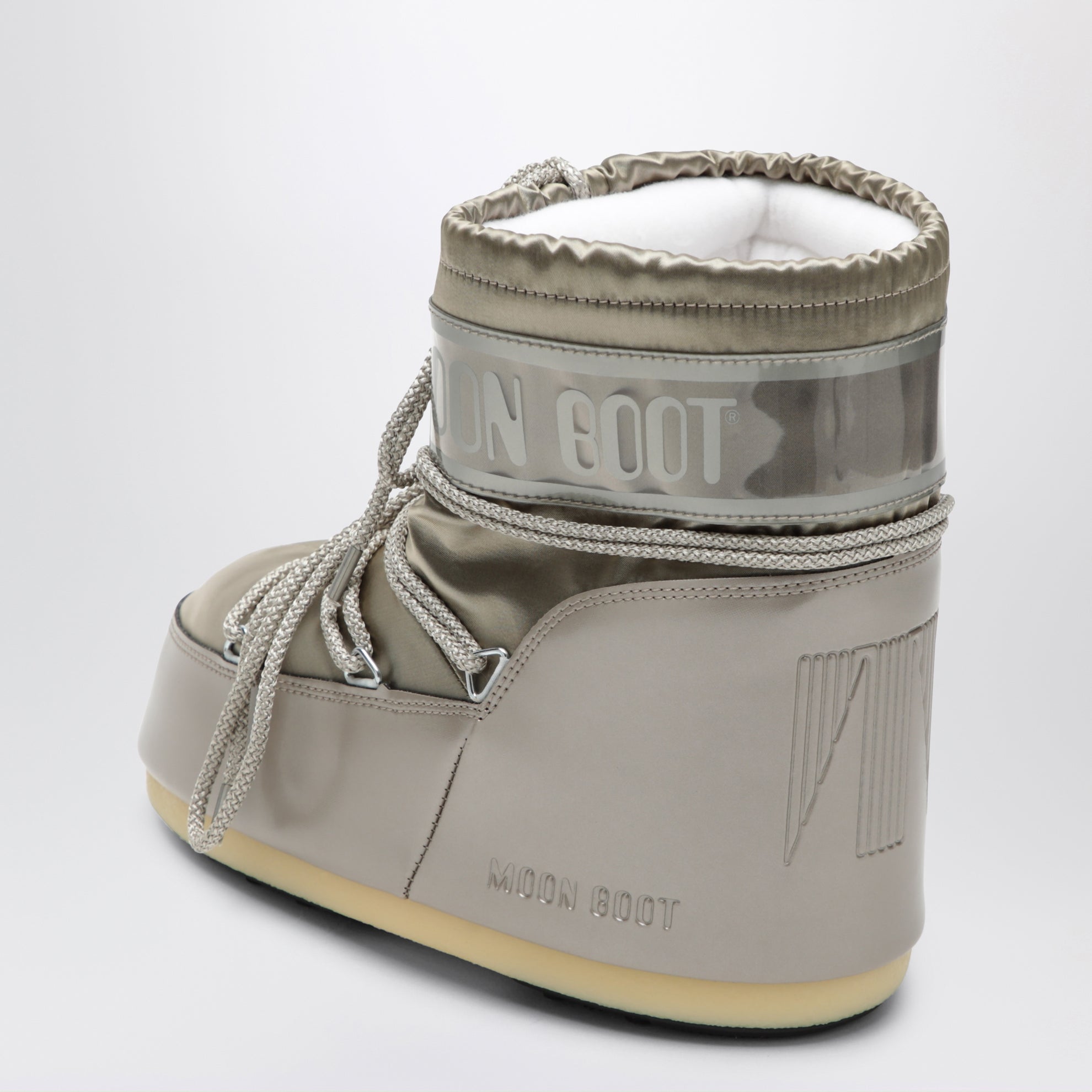 Icon Low Glance boots in Platinum