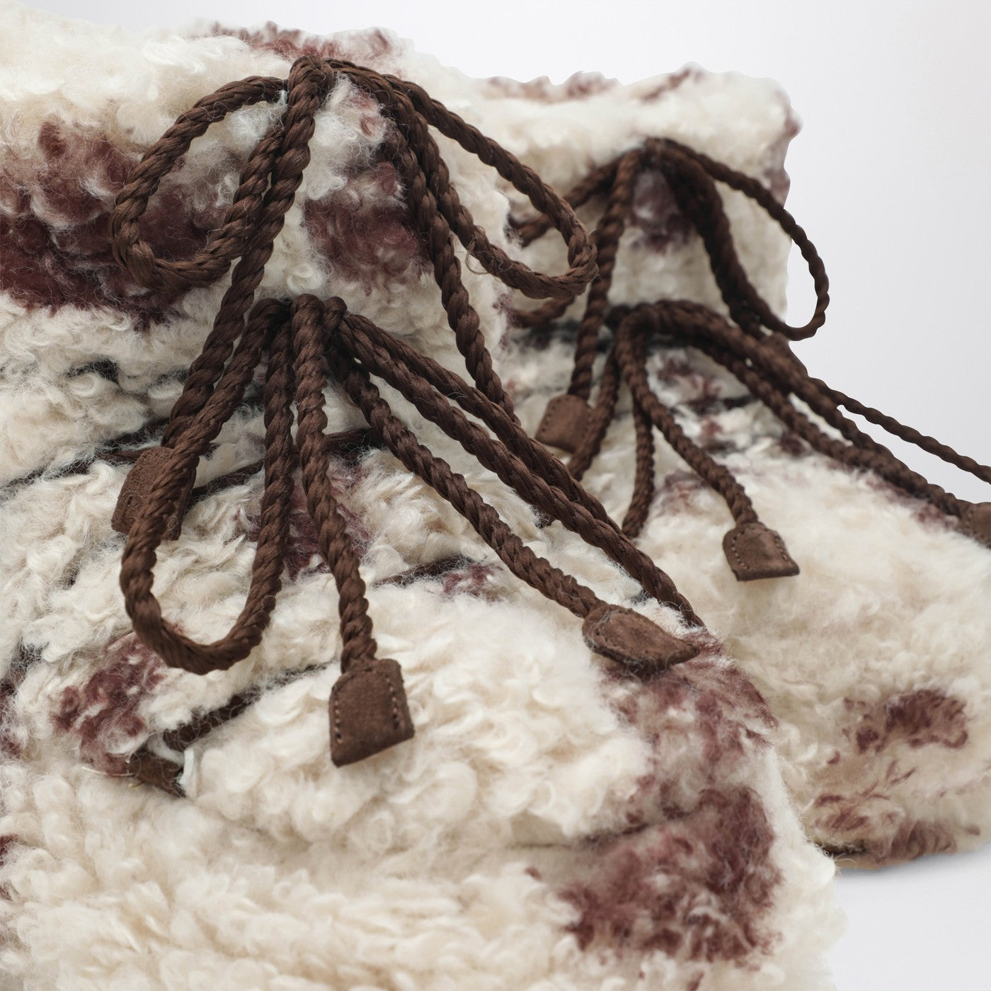 Icon Low curly boot with cow print
