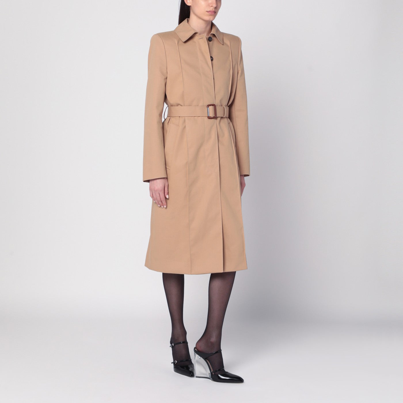 Trench-coat beige avec ceinture