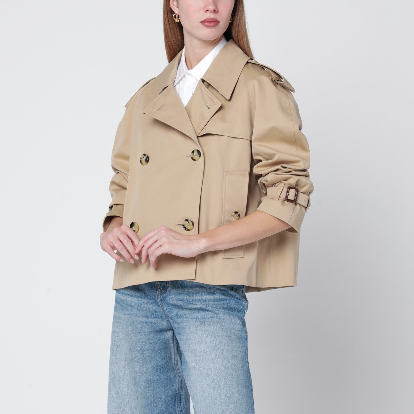 BURBERRY Cropped Heritage trench coat in beige gabardine | TheDoubleF