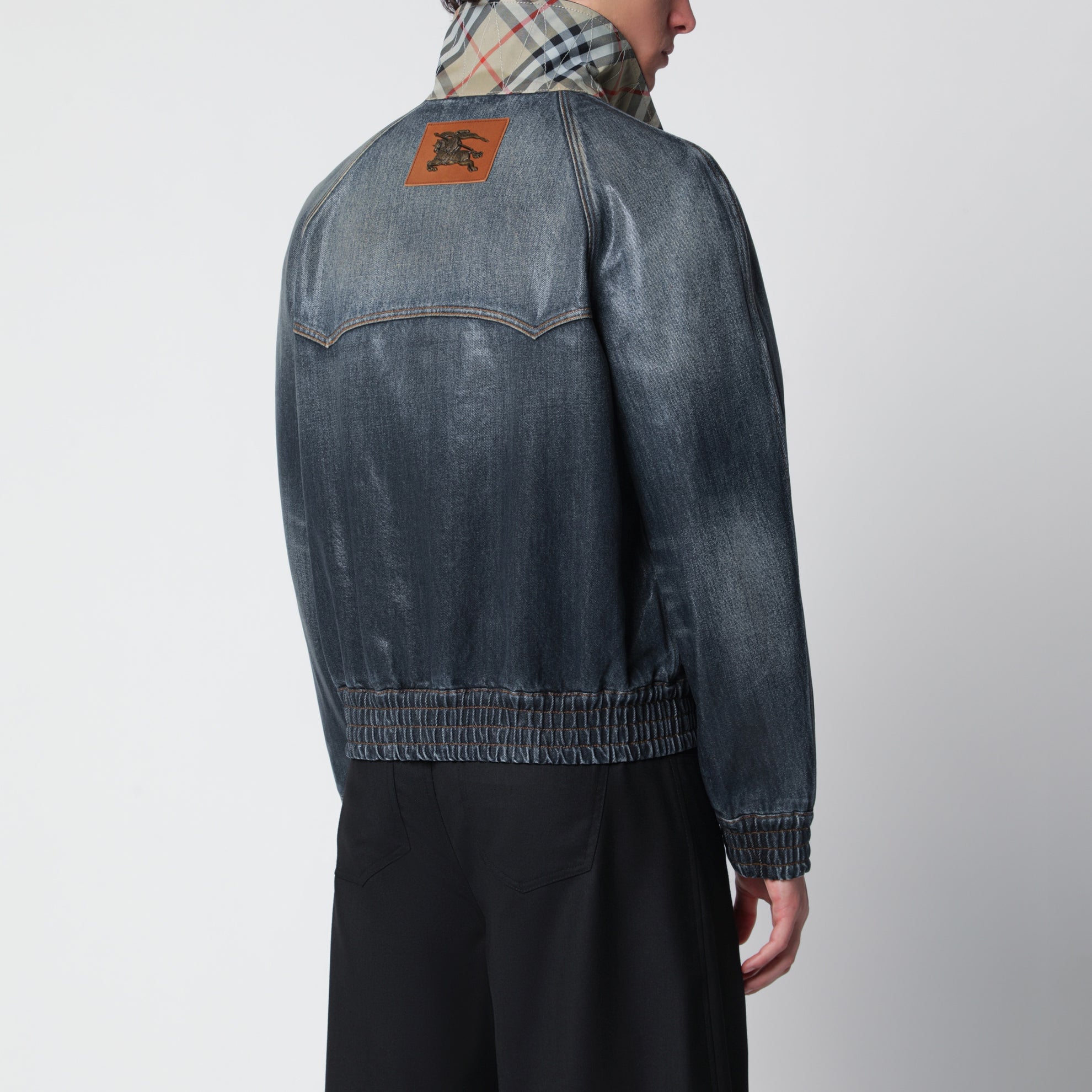Giacca aviator in denim spalmato blu medio