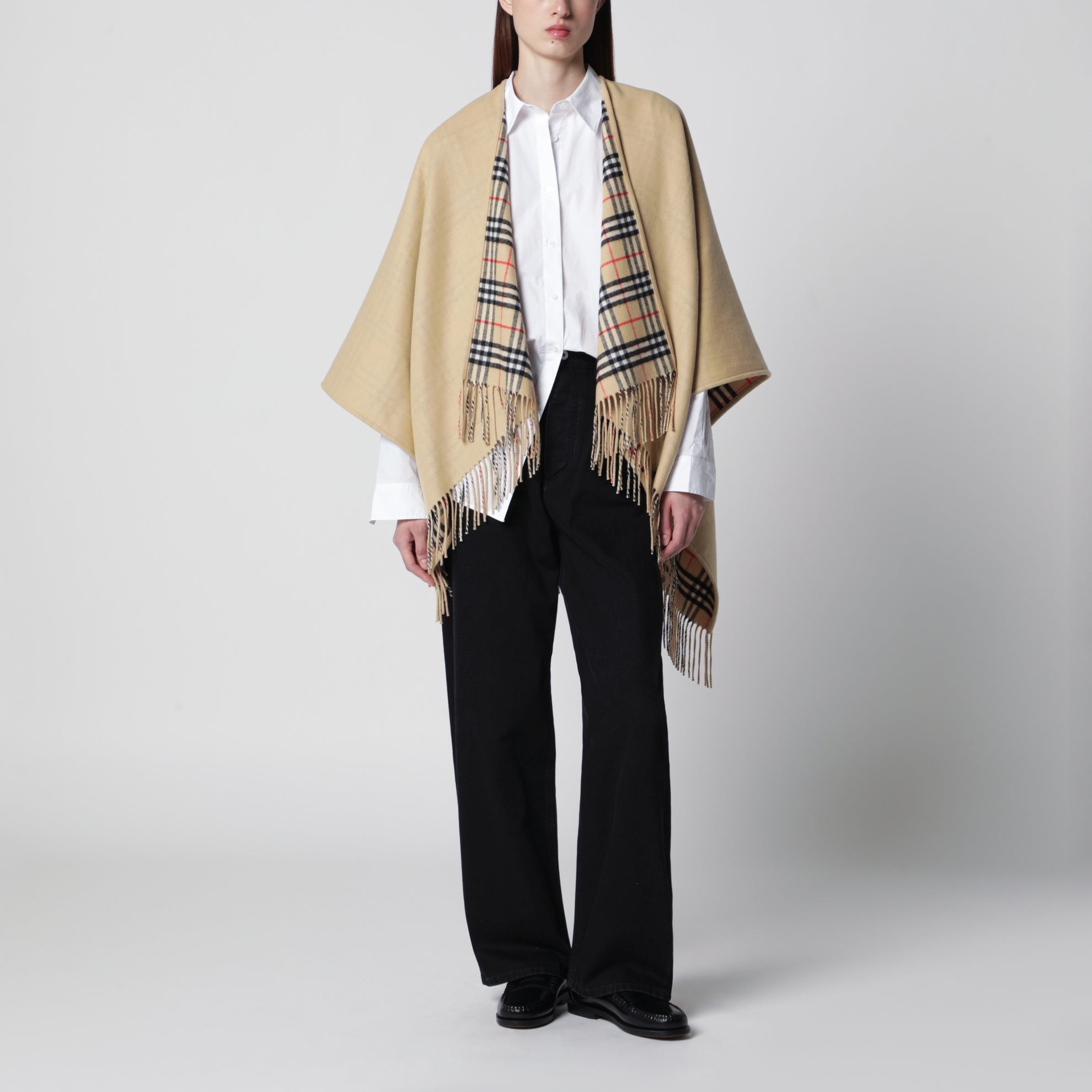Mantellina reversibile in lana check beige sabbia