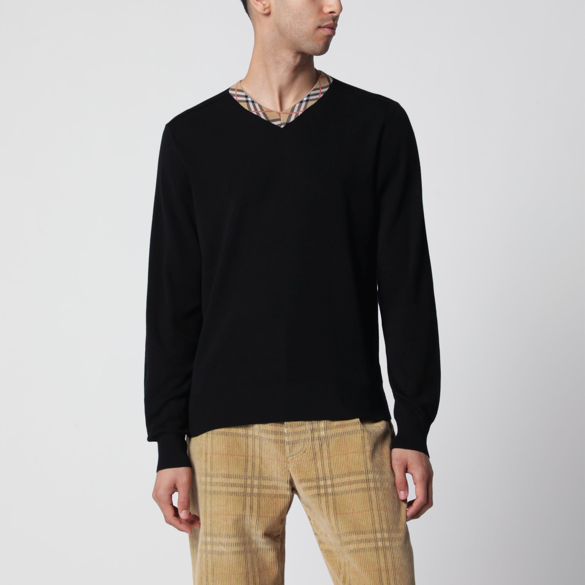 Black wool sweater with Check motif neckline