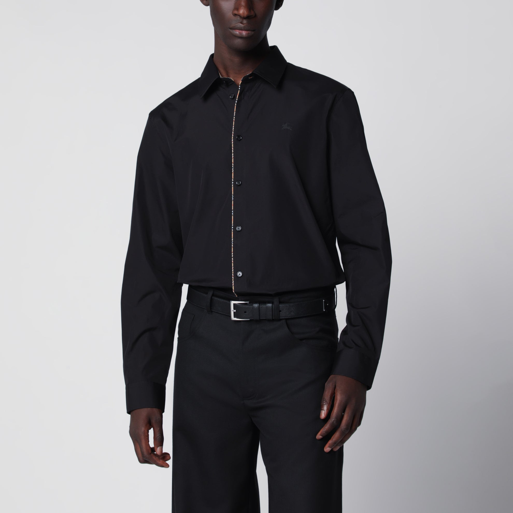 Camicia classica in popeline di cotone nera