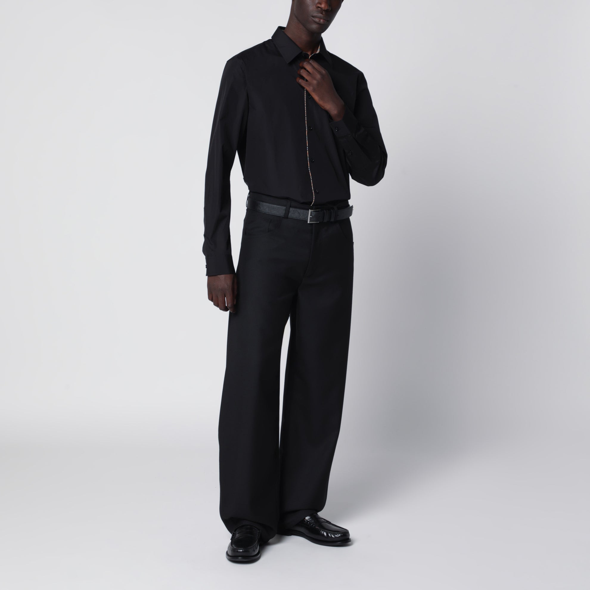 Camicia classica in popeline di cotone nera