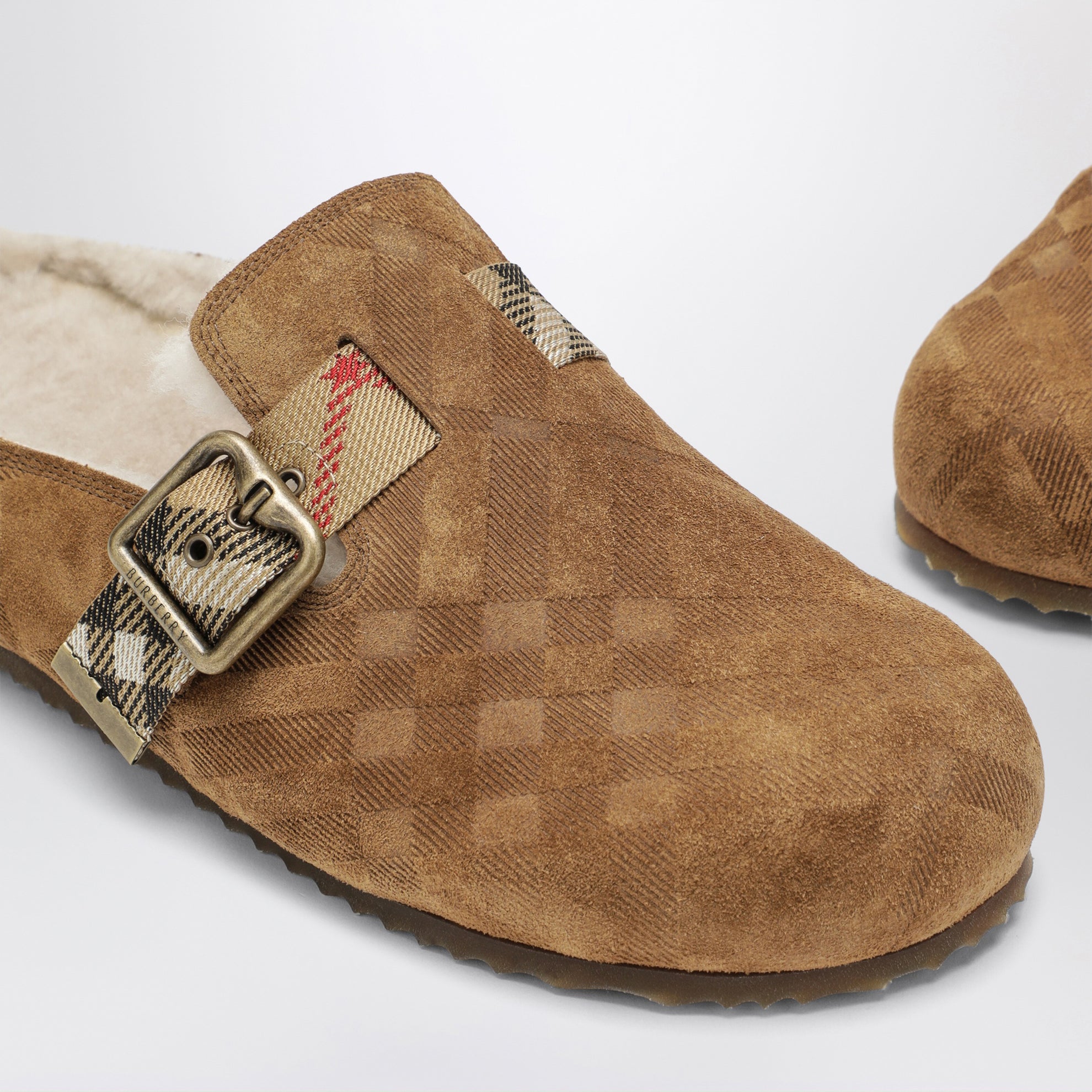 Urchin clog in shearling Check jute