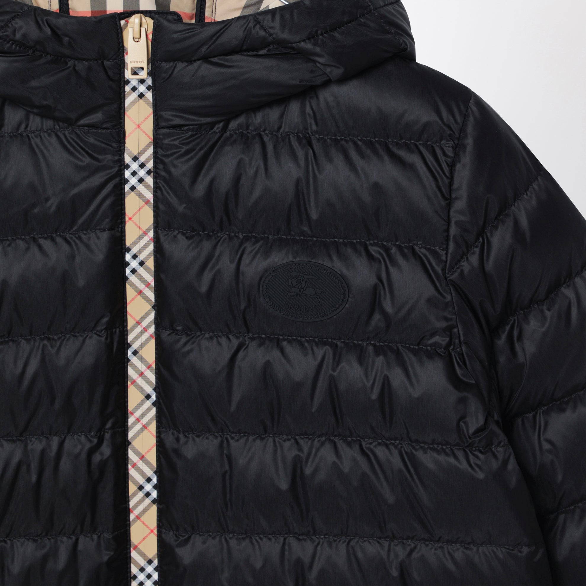 Piumino nero in nylon con dettagli motivo Check