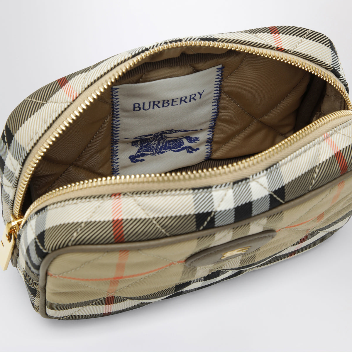 Beigefarbene Horseshoe Clutch aus gestepptem Nylon