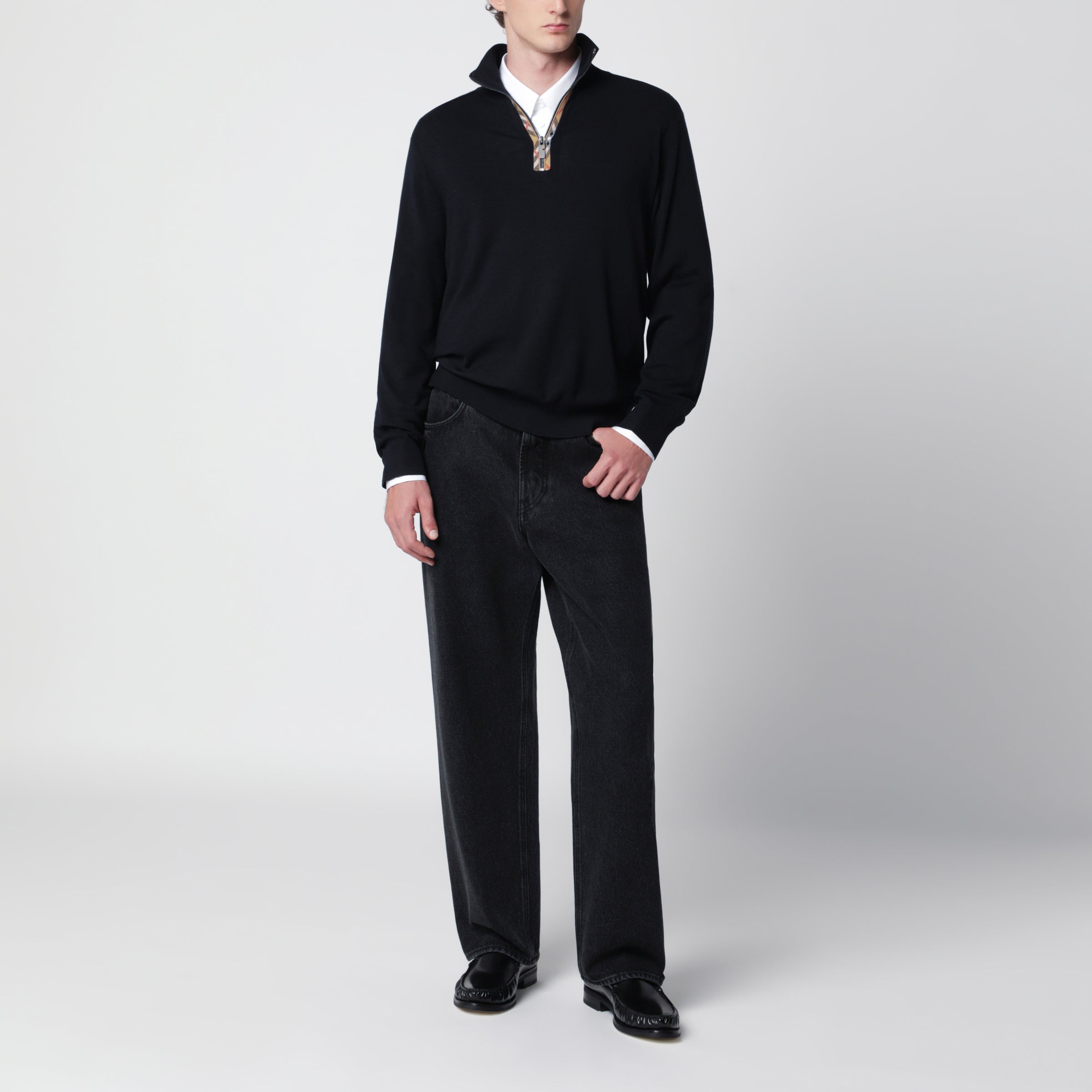 Burberry Navy blue wool sweater with half zip | TheDoubleF