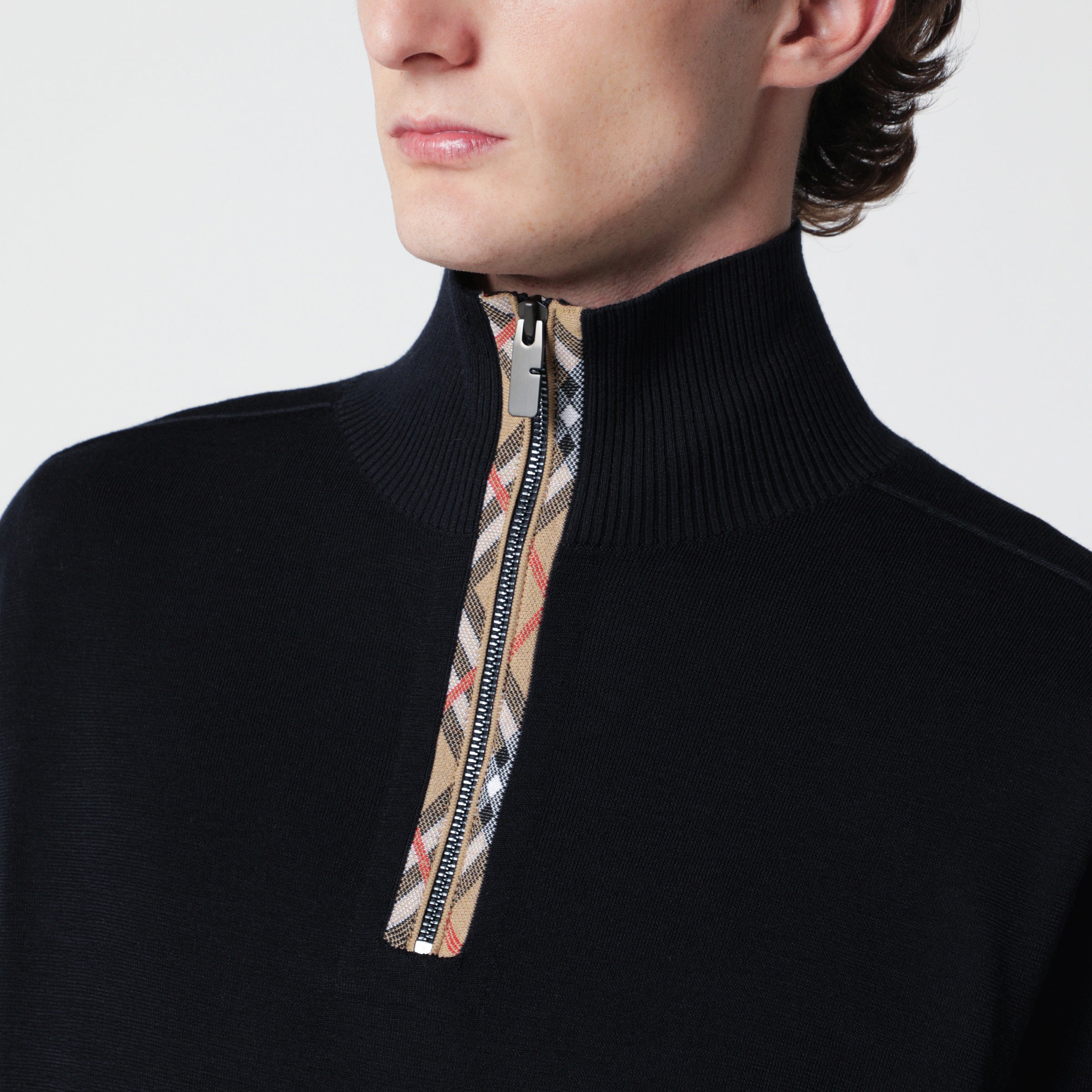 Burberry Navy blue wool sweater with half zip | TheDoubleF