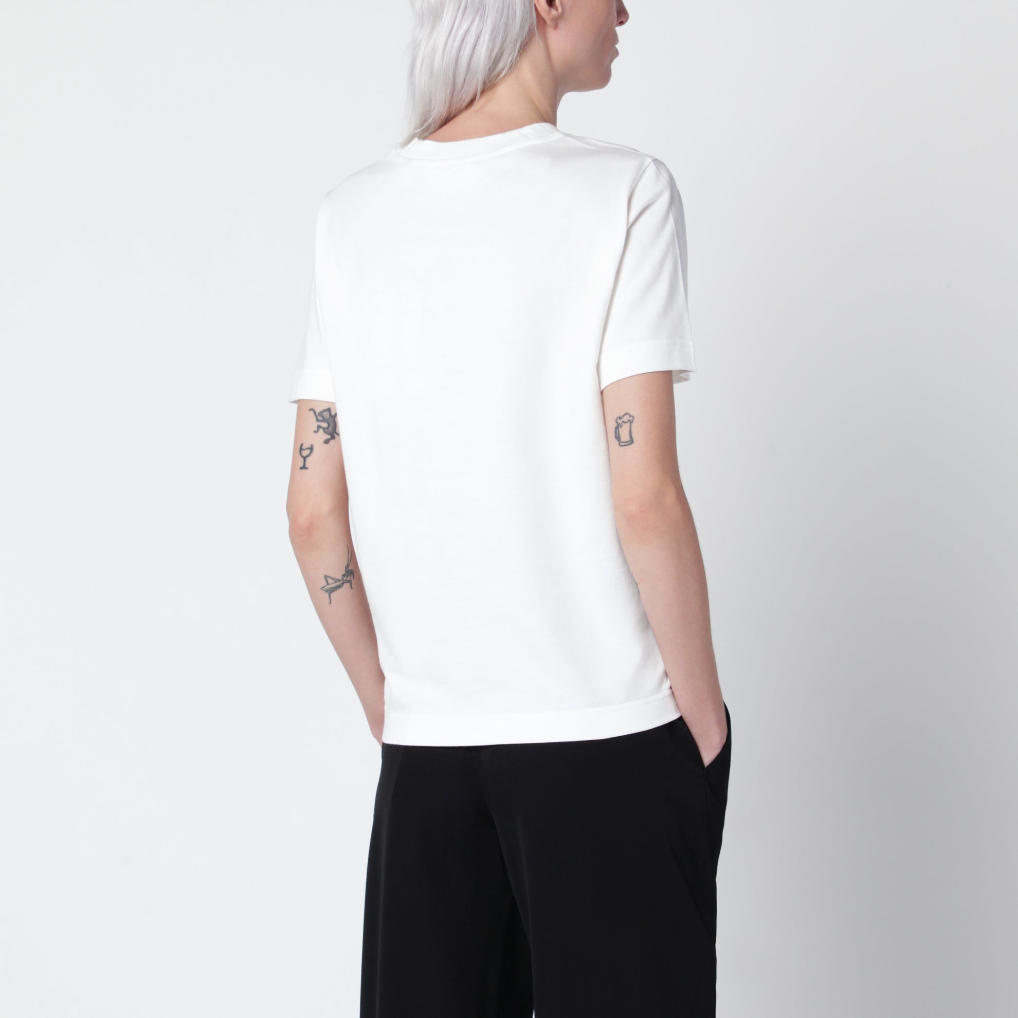 T-shirt craie en coton avec appliqué en cachemire