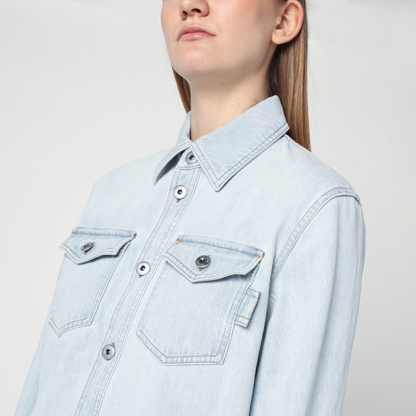 Camicia azzurra in denim Extra Bleach.