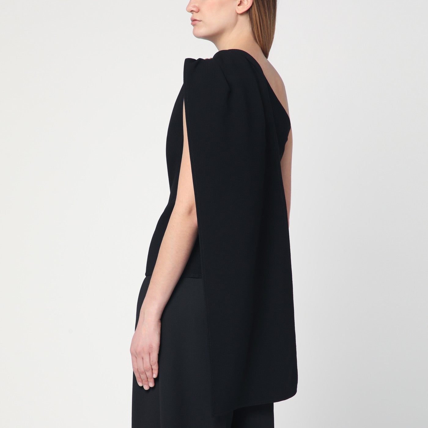 Black top in viscose crêpe and wool