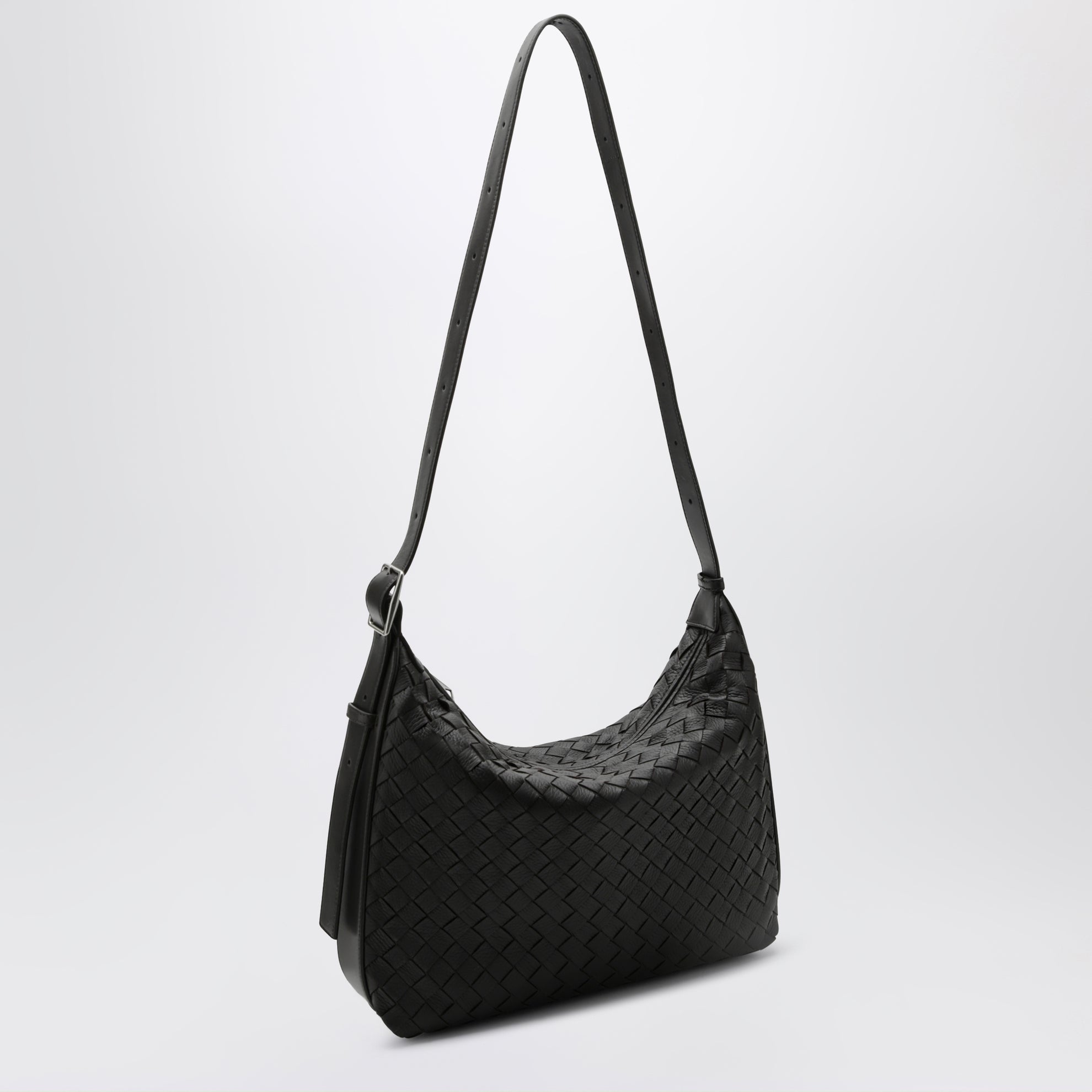 Small Traveler hobo bag in deer leather, espresso
