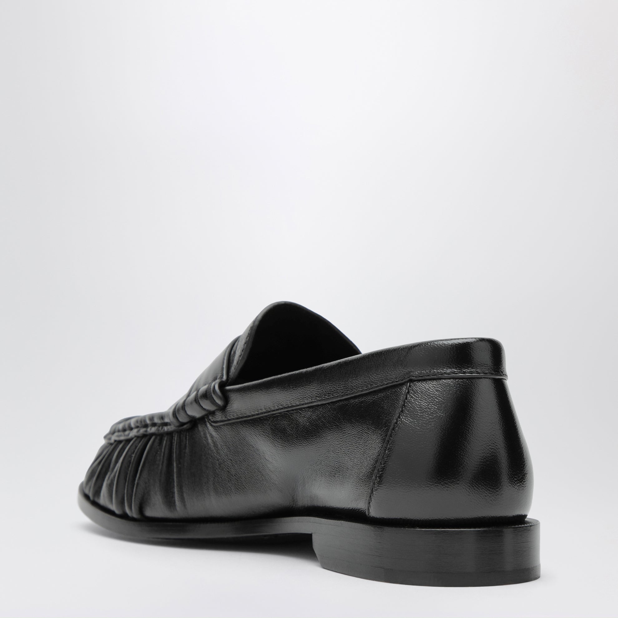 Mocassins Le Loafer souples en cuir verni noirs