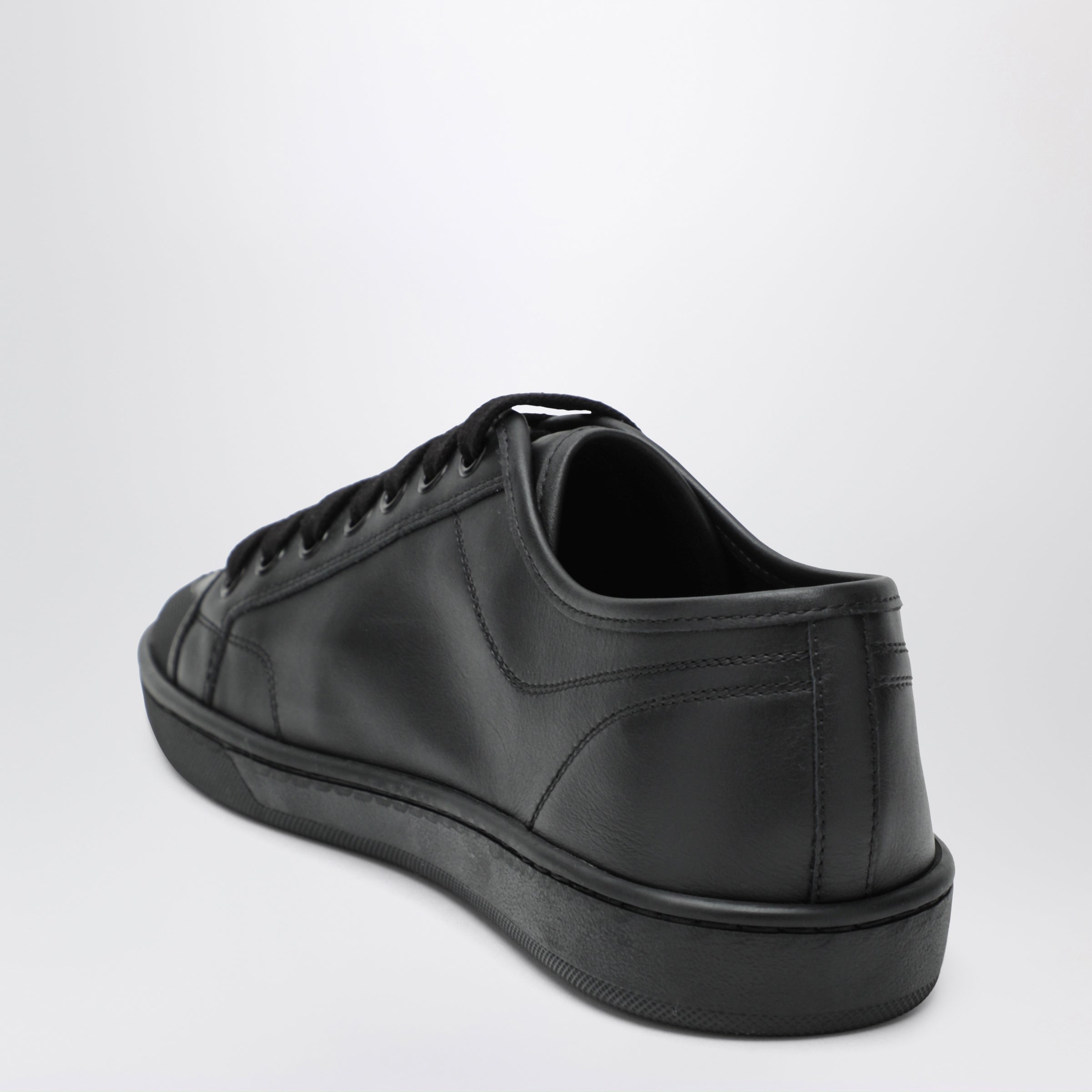 Saint Laurent Black GYM sneakers in smooth leather | TheDoubleF