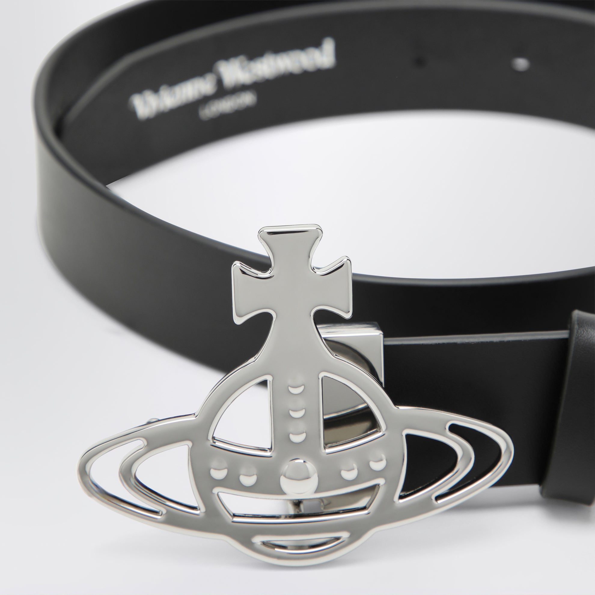 Ceinture à boucle Orb en cuir noir
