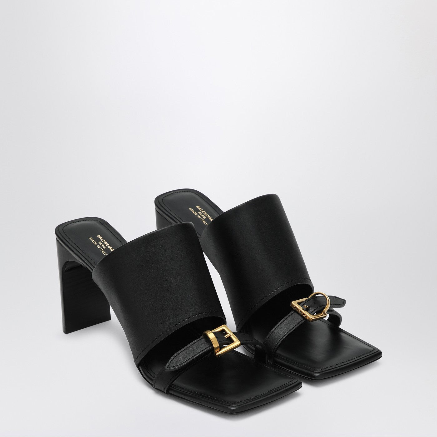 Black leather Bel Air sandals
