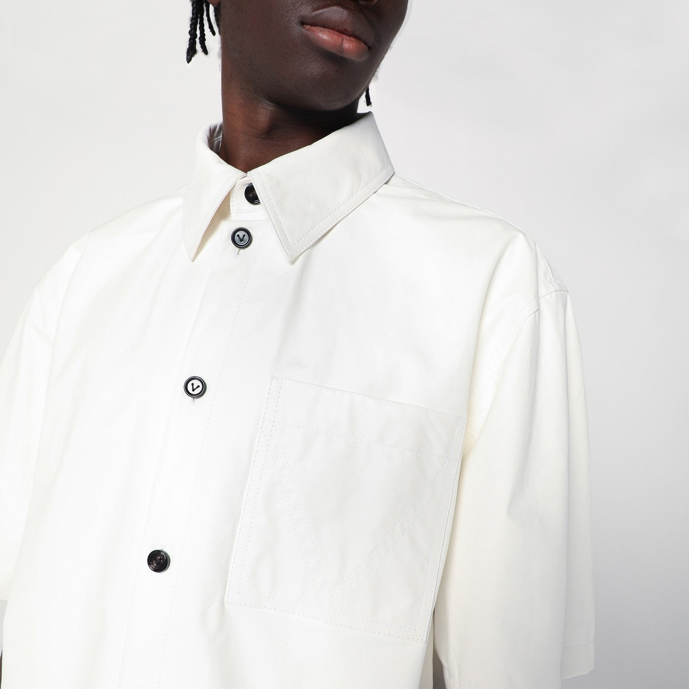 Camicia in pelle bianca