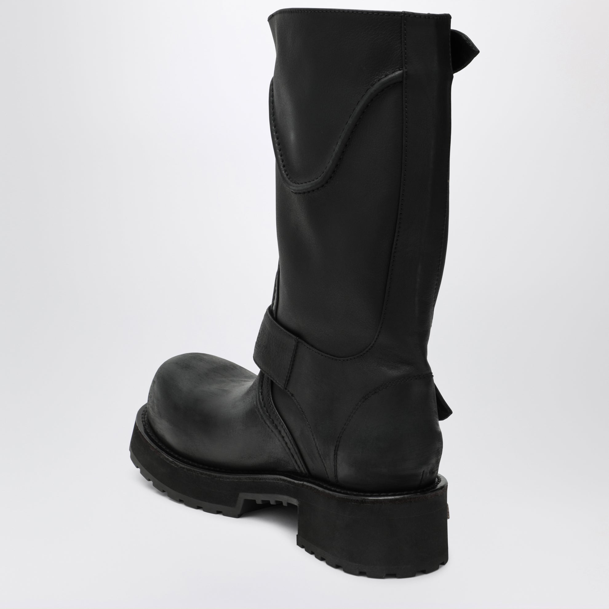 Schwarze Stiefel Venom aus Kalbsleder