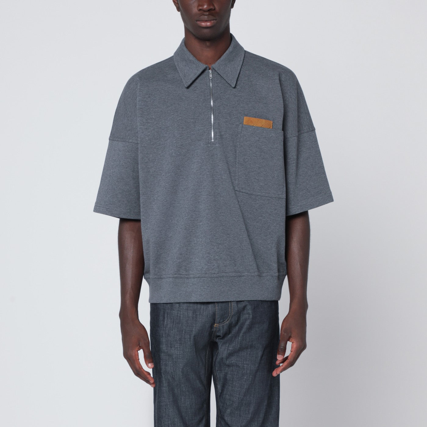 Dark grey polo shirt with Intrecciato detail