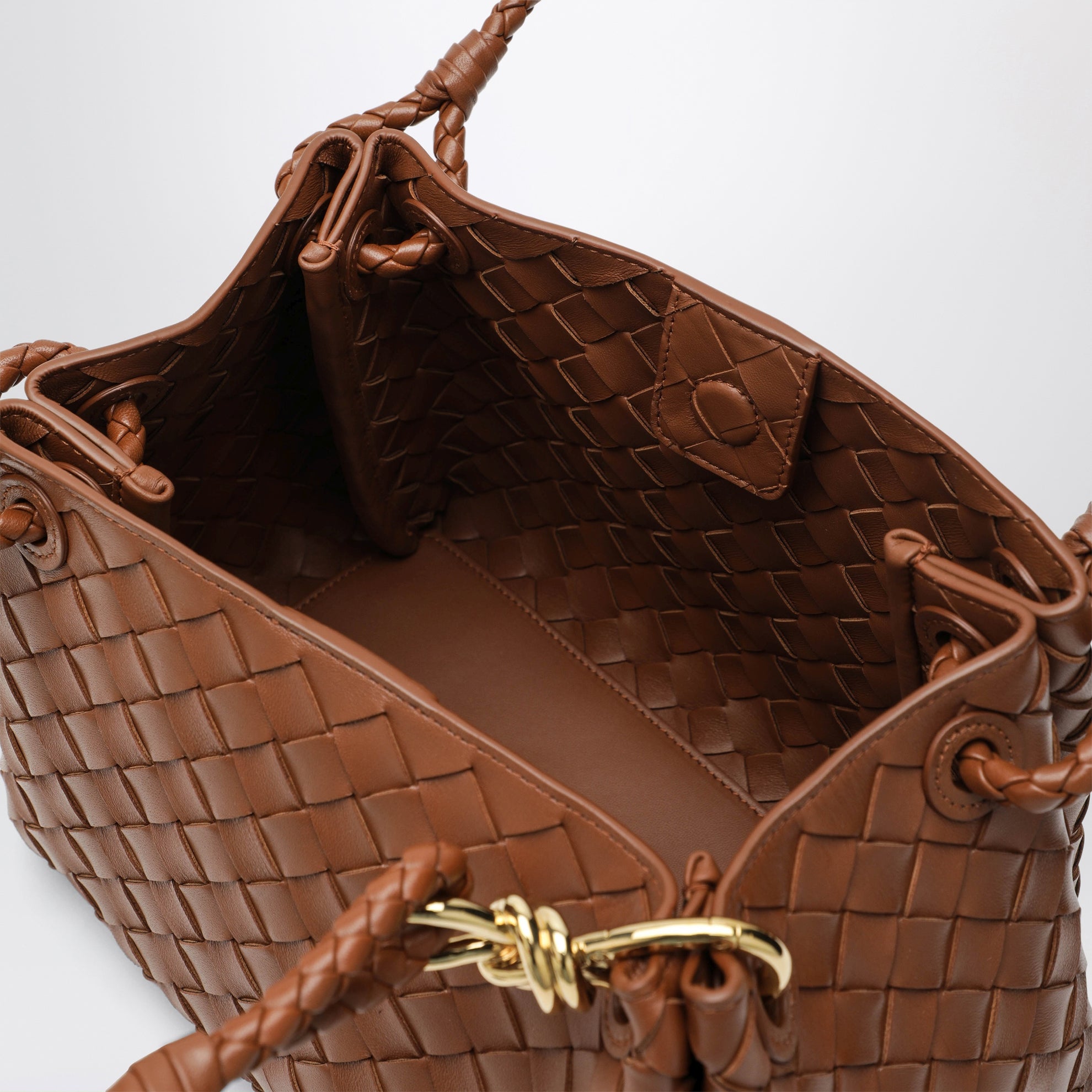 Borsa Parachute media Tannin
