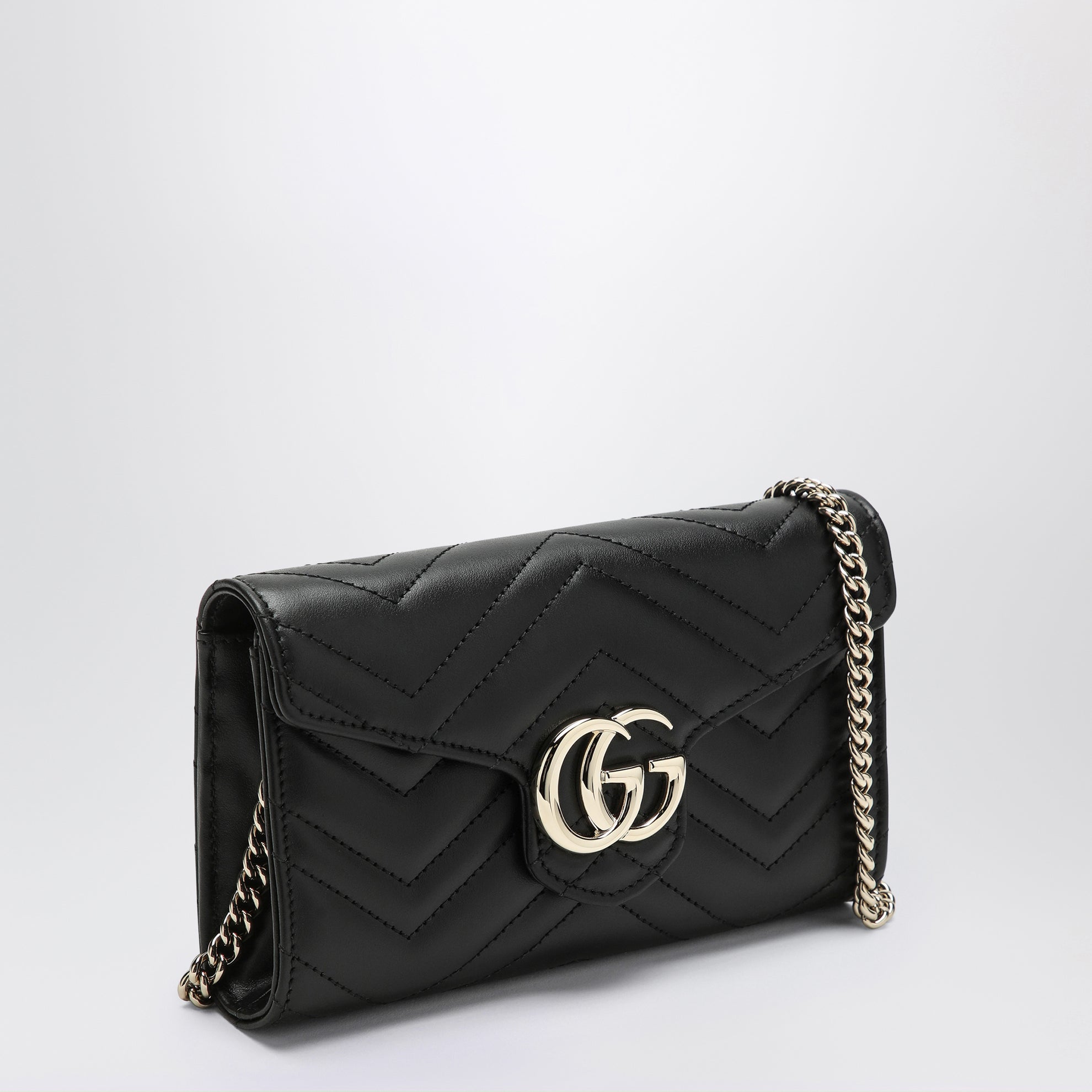 Black GG Marmont wallet with chain