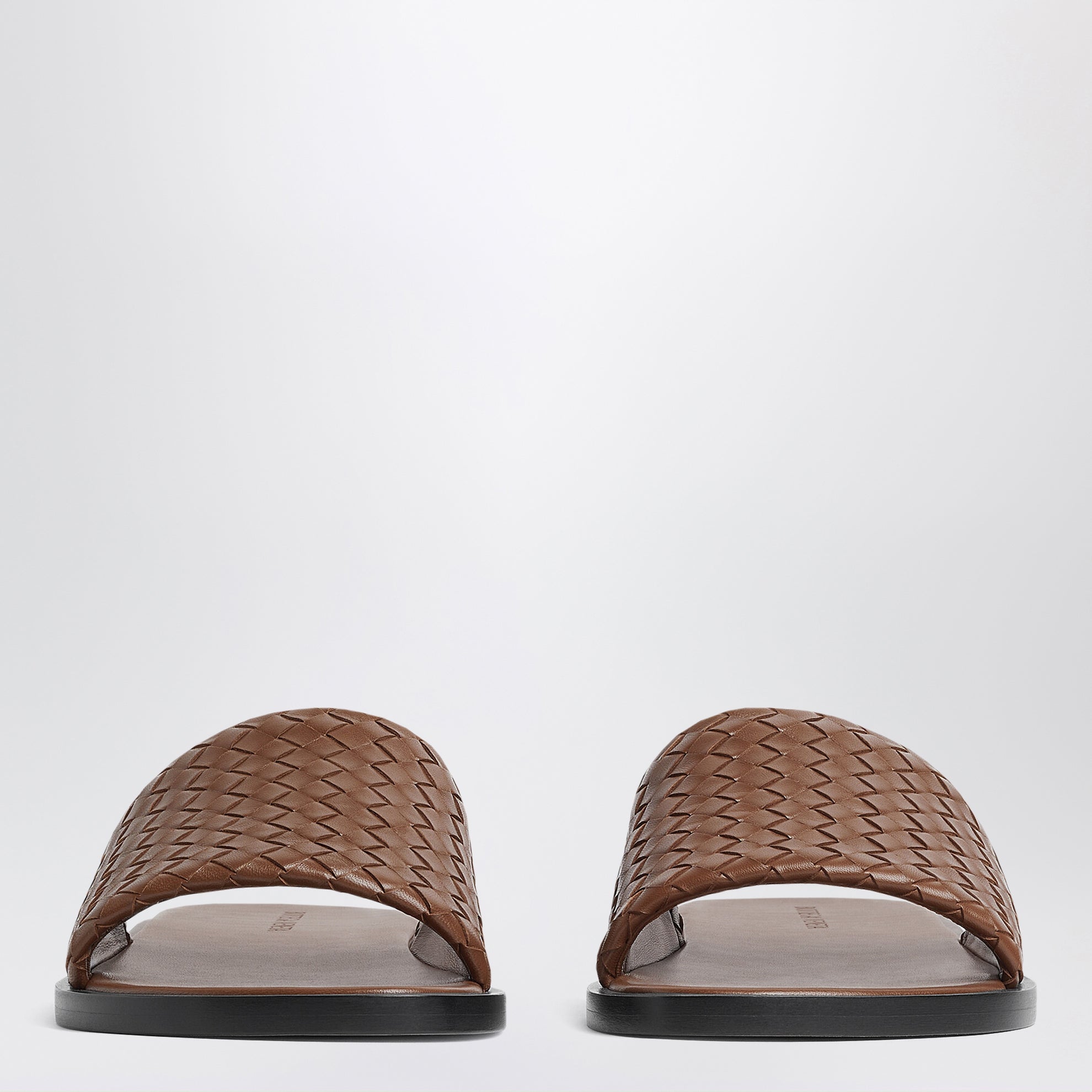 Mules Elio en cuir tressé marron
