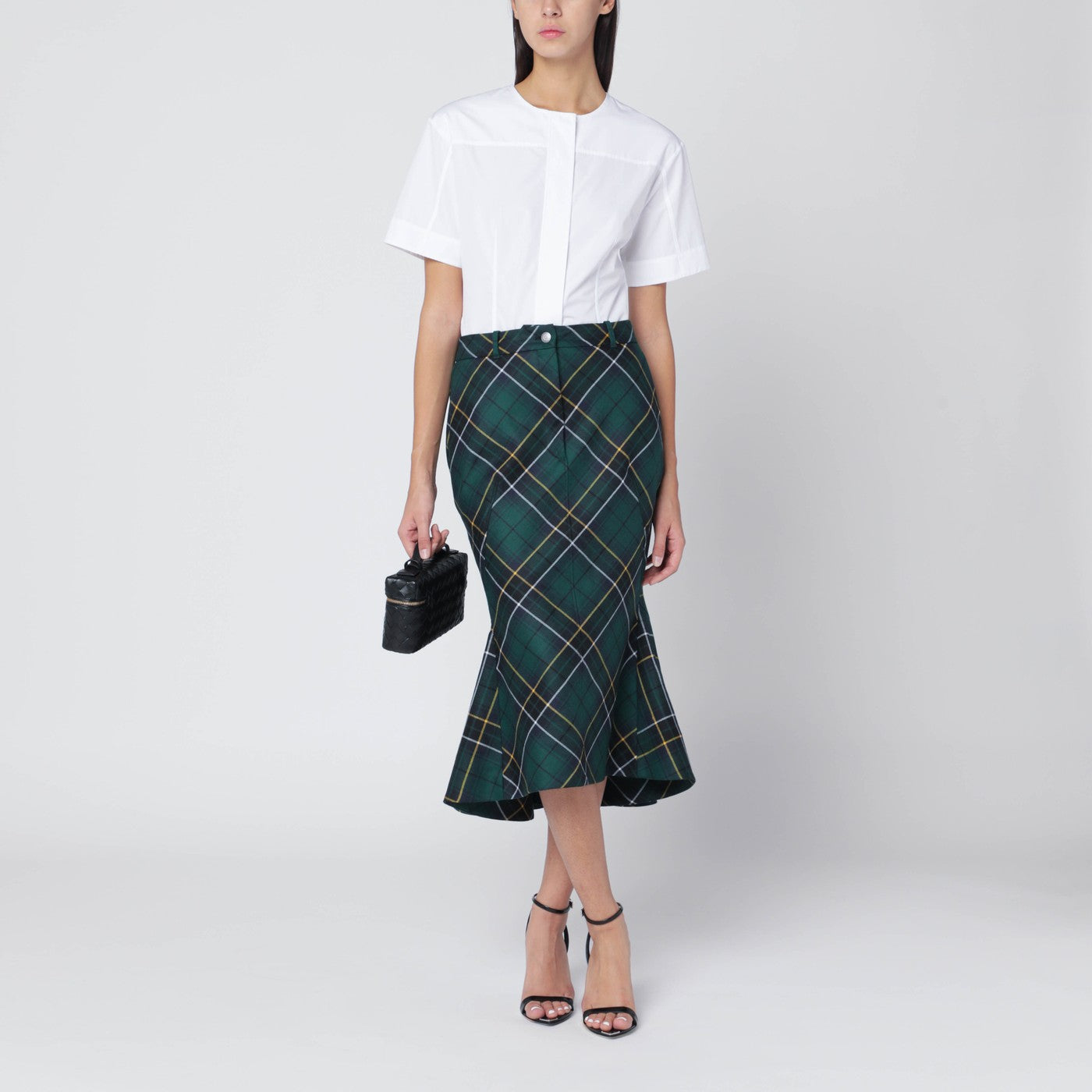 Flared skirt in wool tartan