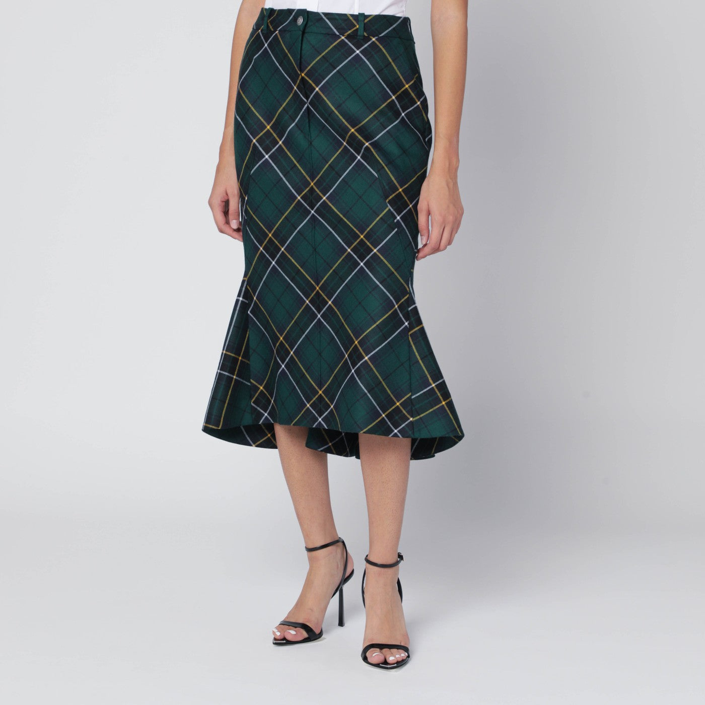 Flared skirt in wool tartan