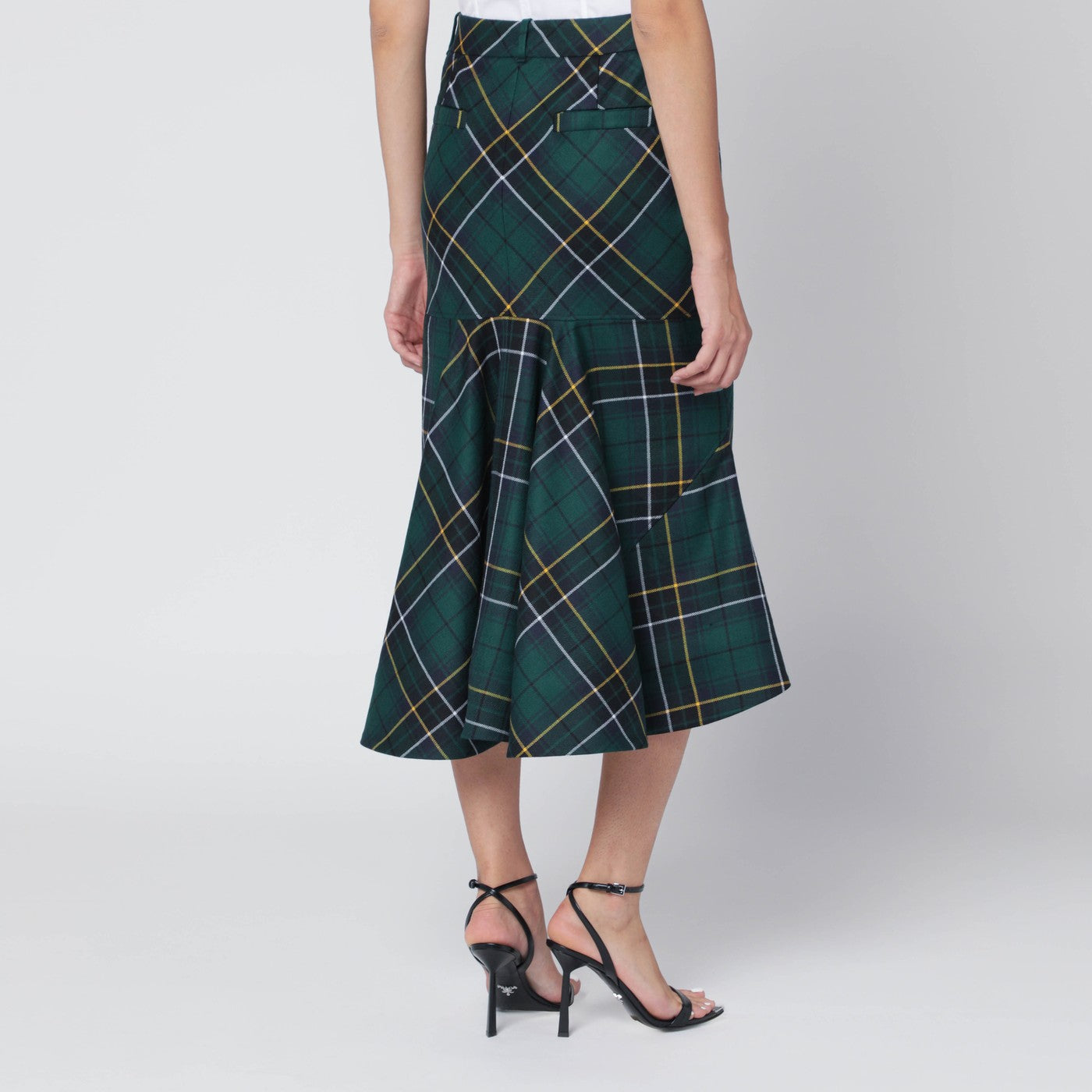 Flared skirt in wool tartan