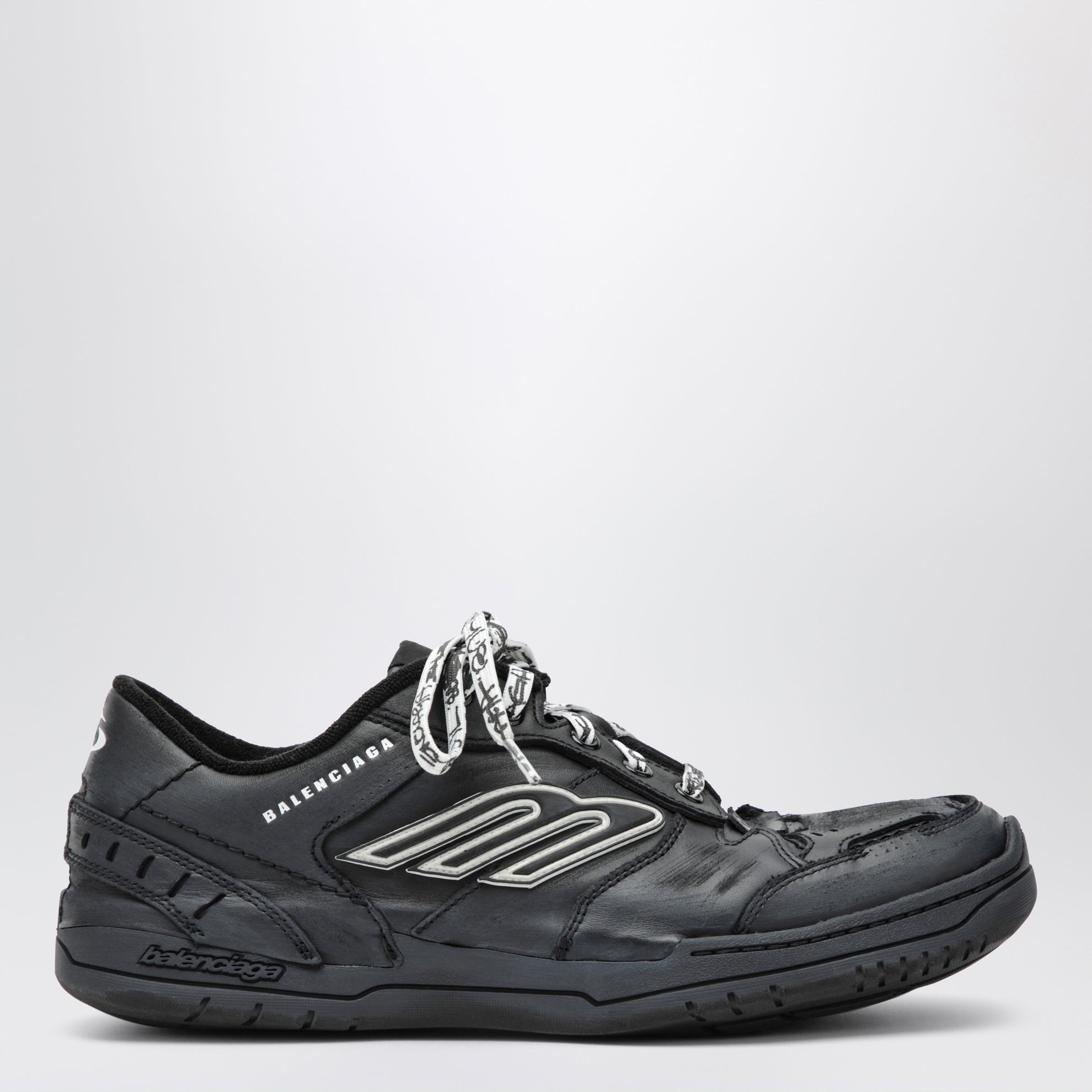 Sneaker Hamptons Worn-Out nera