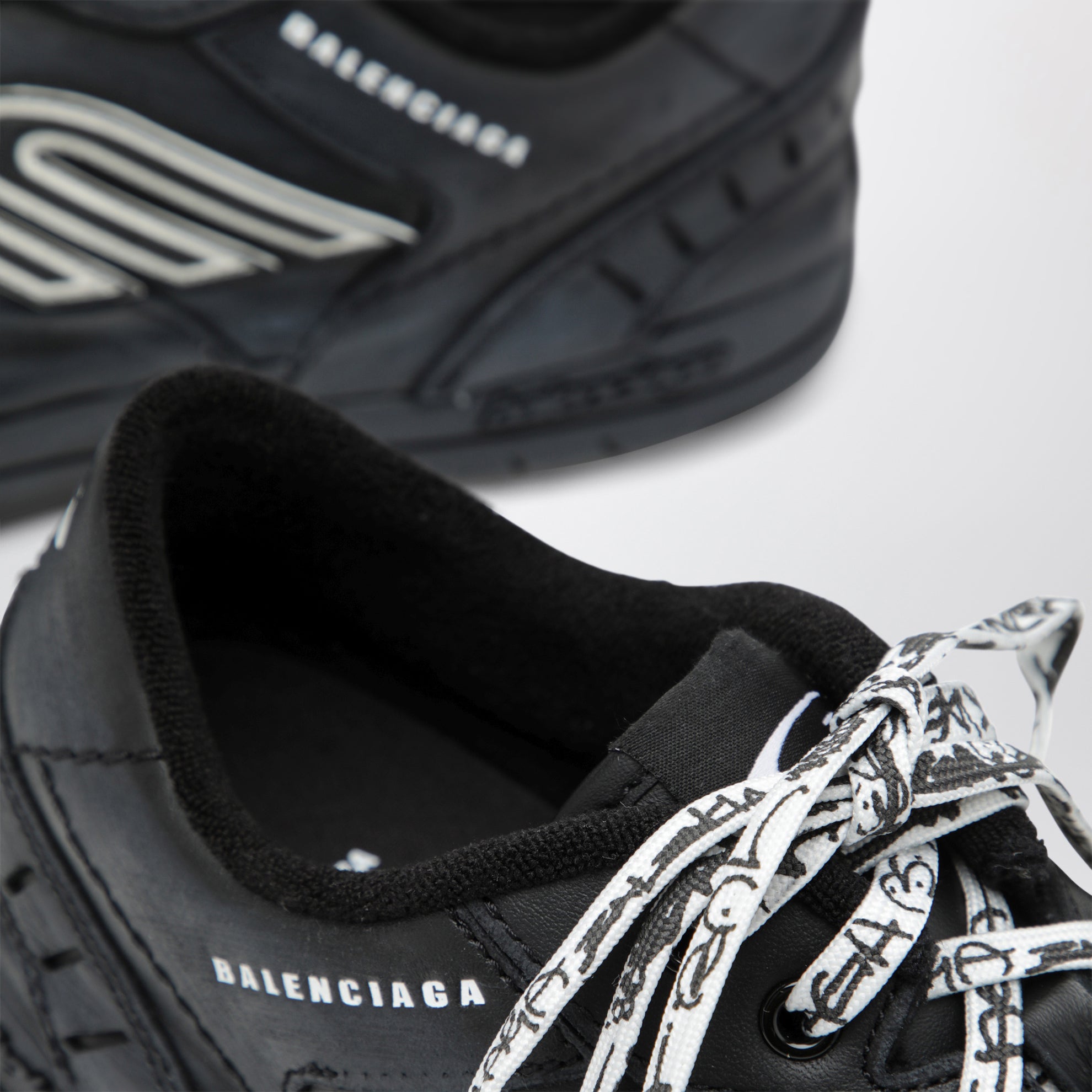 Sneaker Hamptons Worn-Out nera