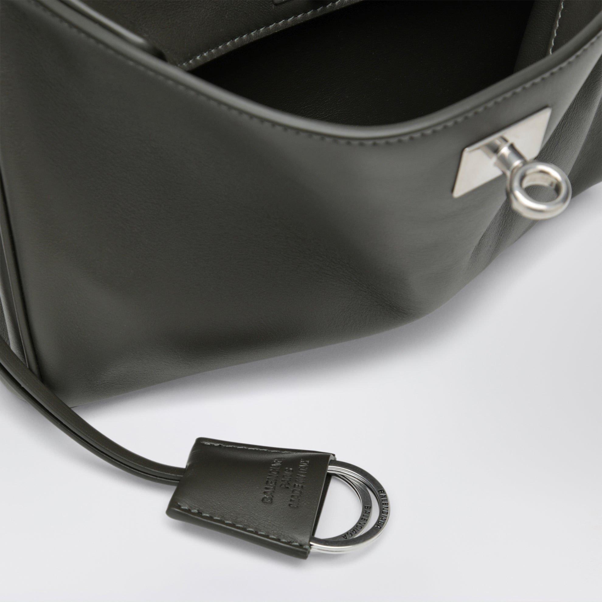 Mini Rodeo Tasche in Khaki aus glattem Kalbsleder
