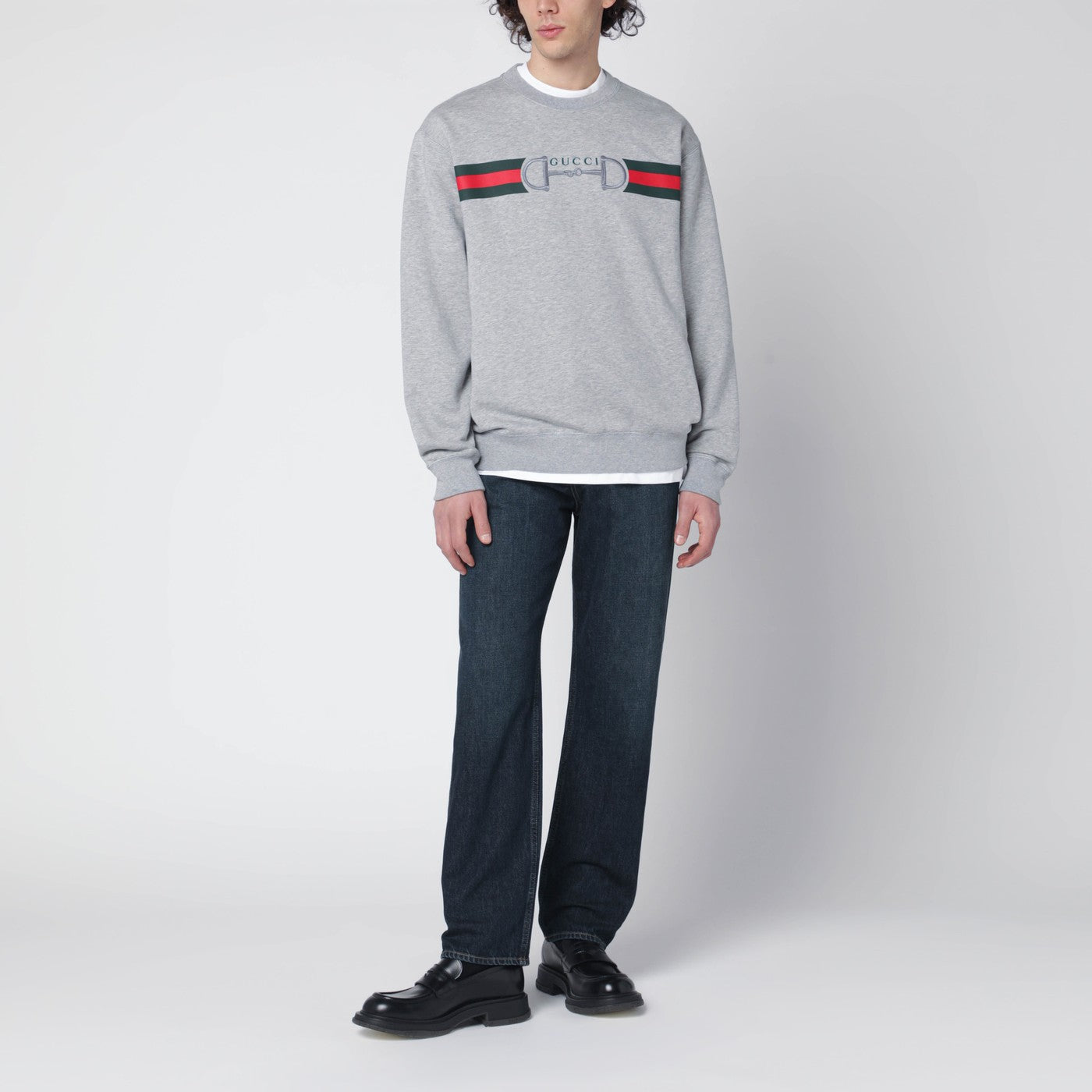 Blue délavé slim-fit jeans