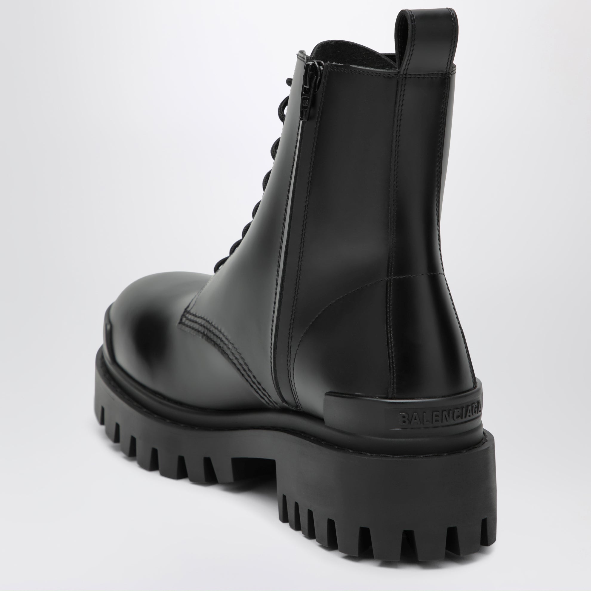 Schwarze Combat-Stiefel aus Leder