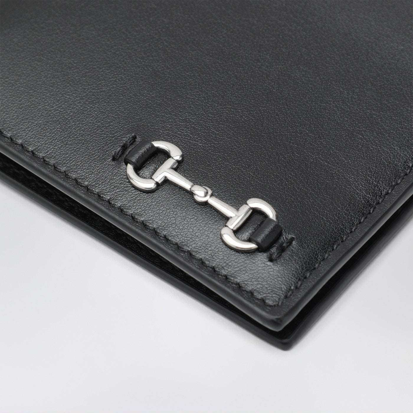 Portefeuille bi-fold noir avec mors