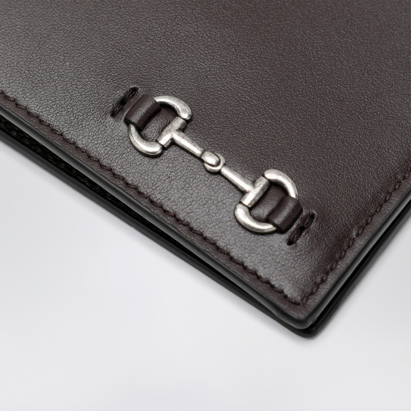 Portefeuille bi-fold cacao avec mors