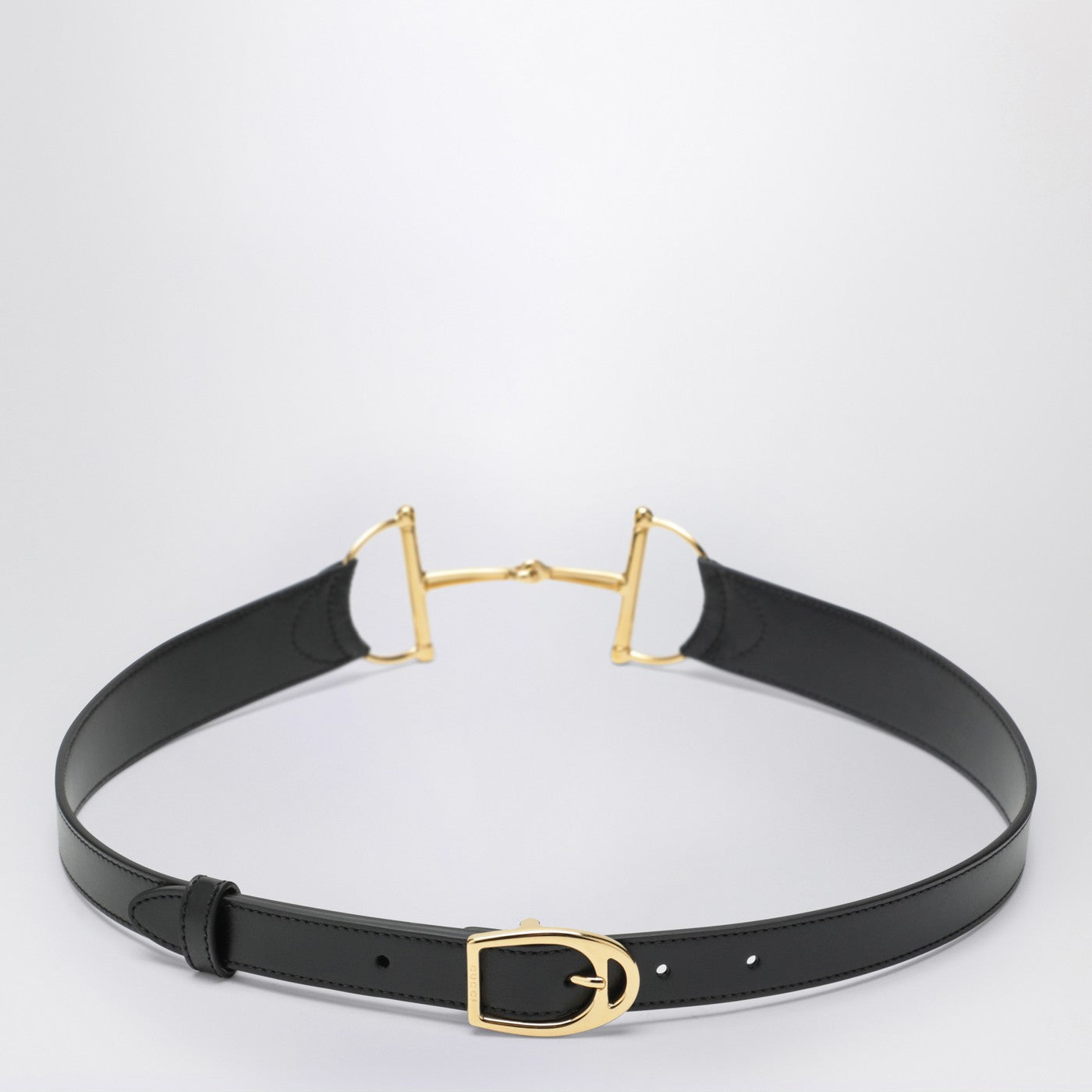 Cintura nera con Morsetto oversize