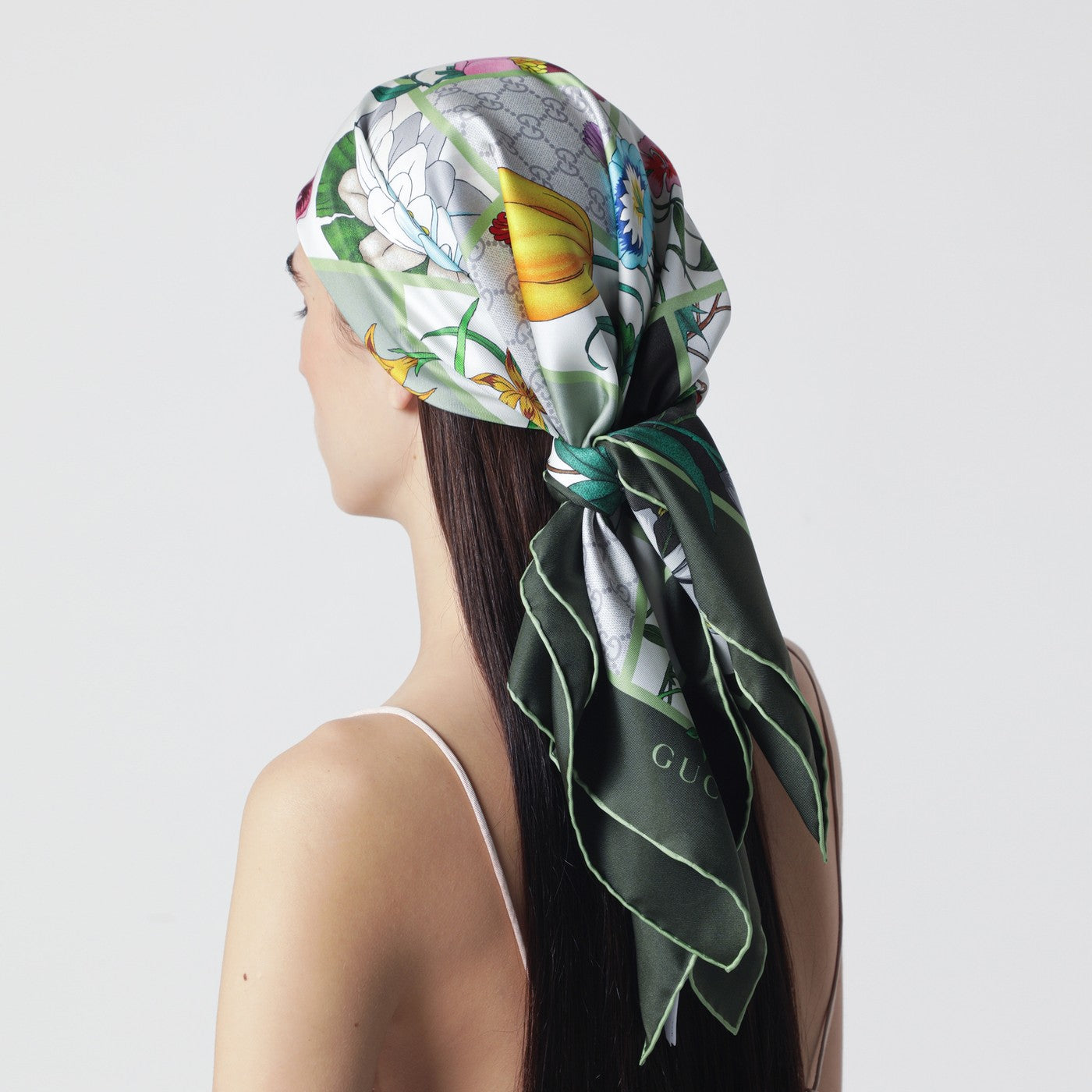 GUCCI Green silk twill scarf with Flora print | TheDoubleF
