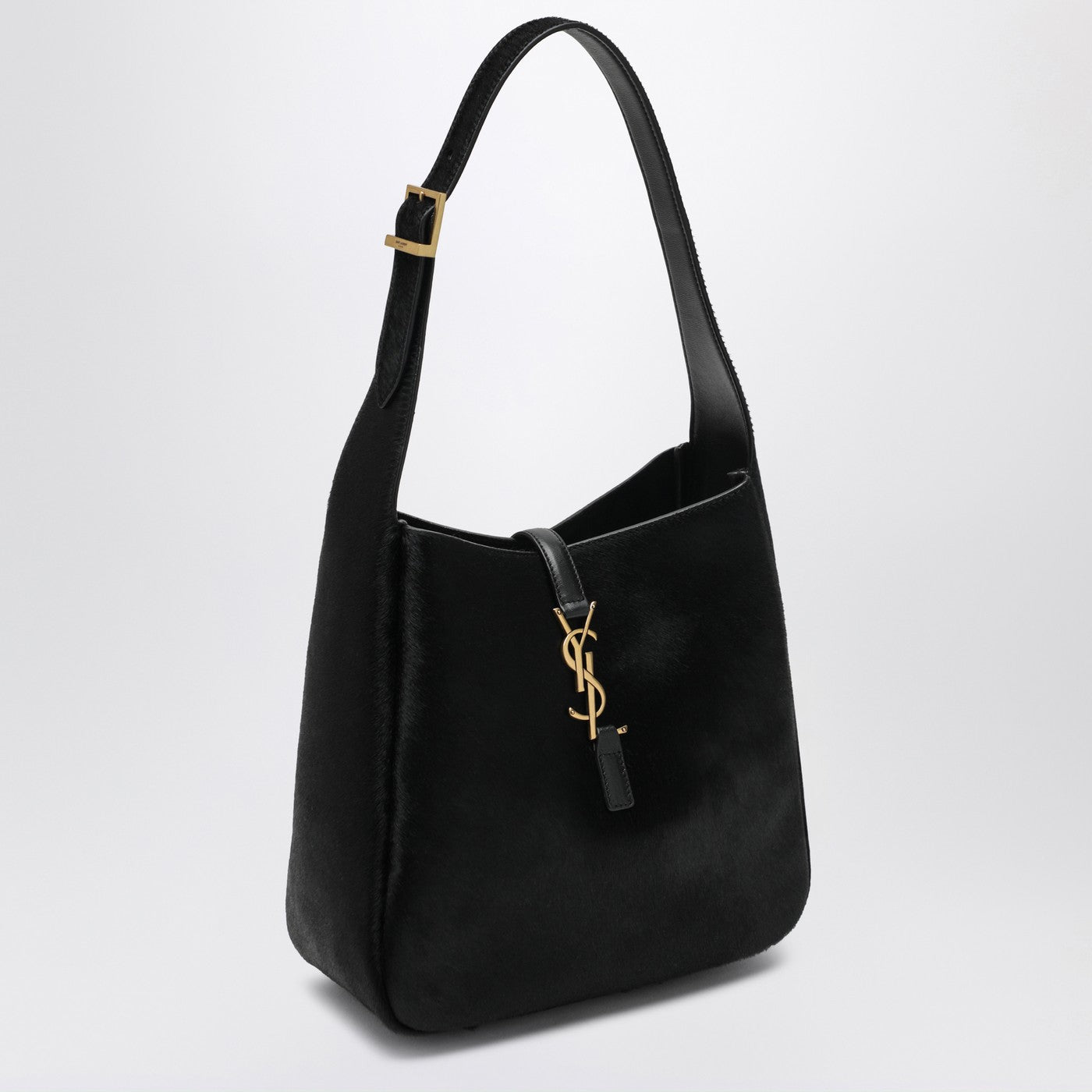 Schwarze Le 5 À 7 Schultertasche aus Ponyfell-Leder