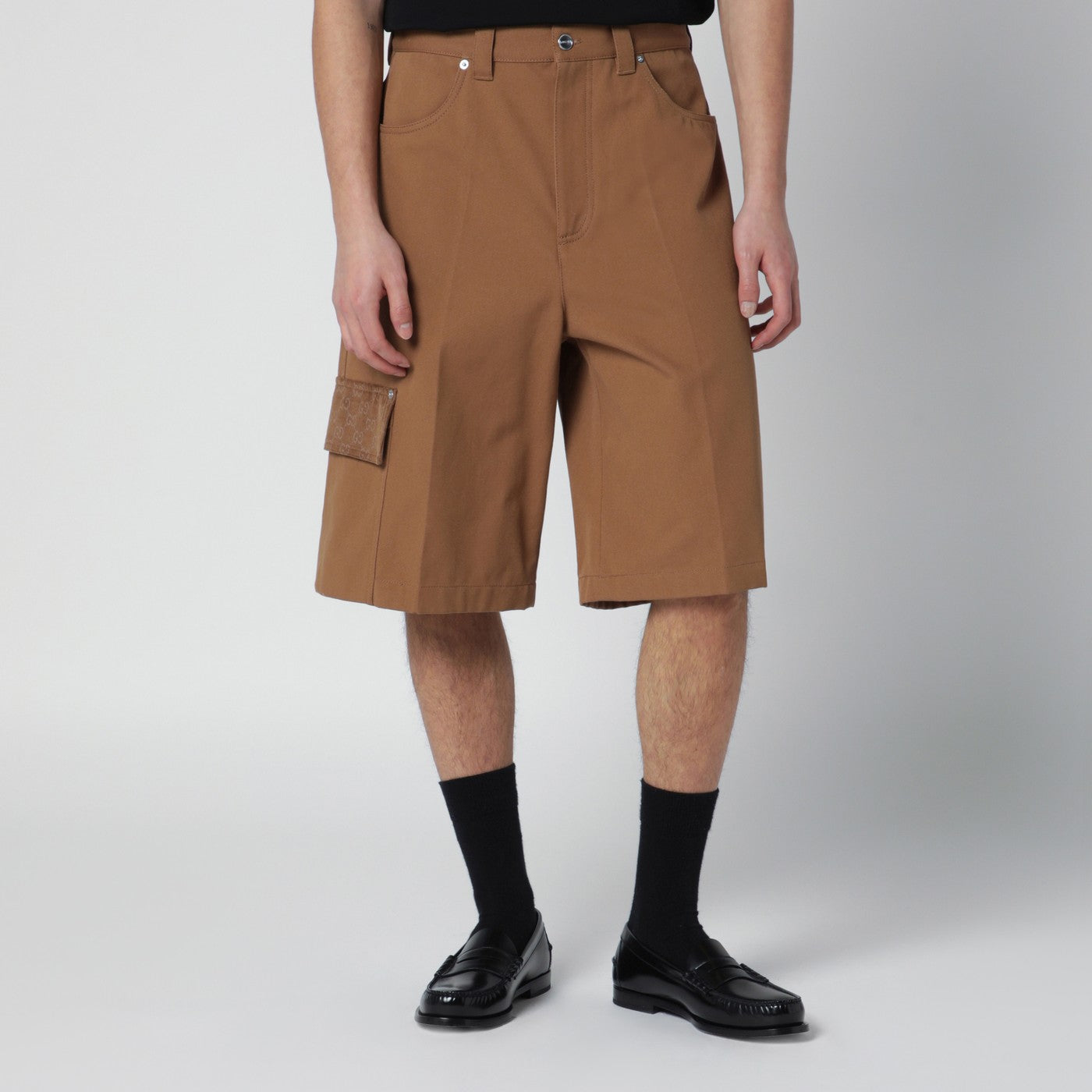 Bermuda cargo couleur camel avec détails GG