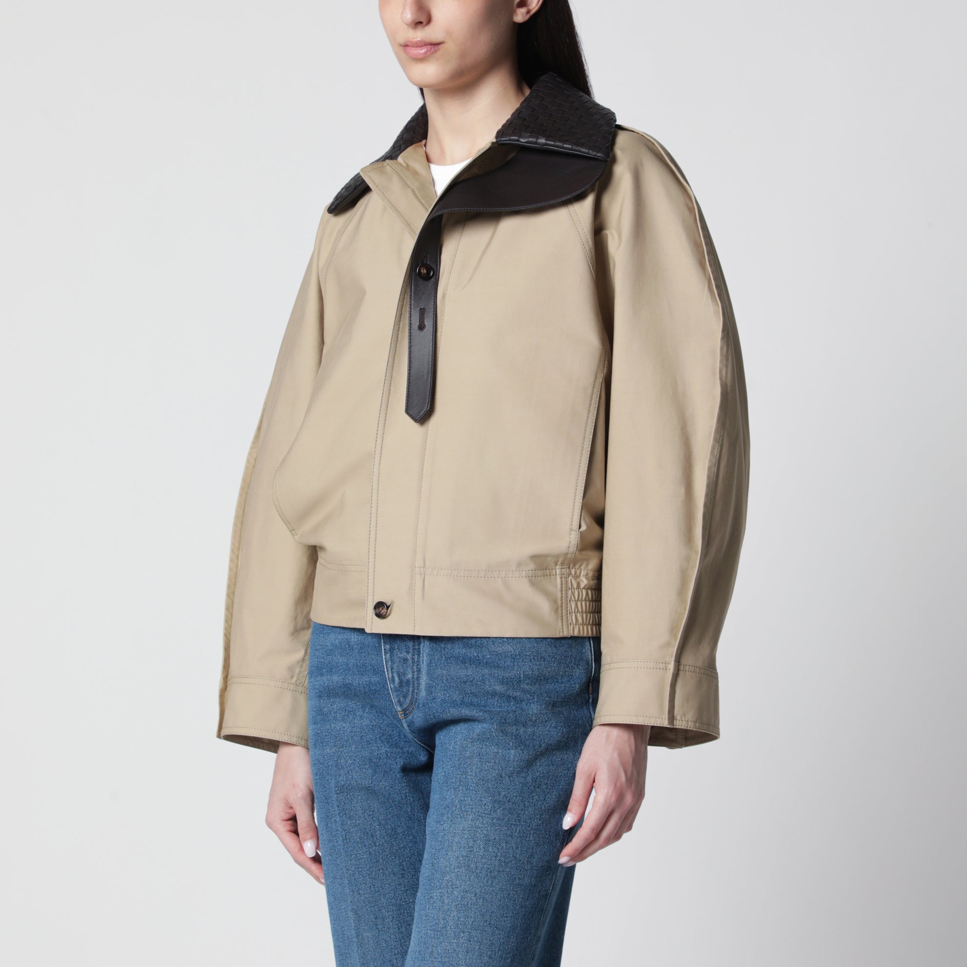 Waterproof cotton jacket with Intrecciato collar