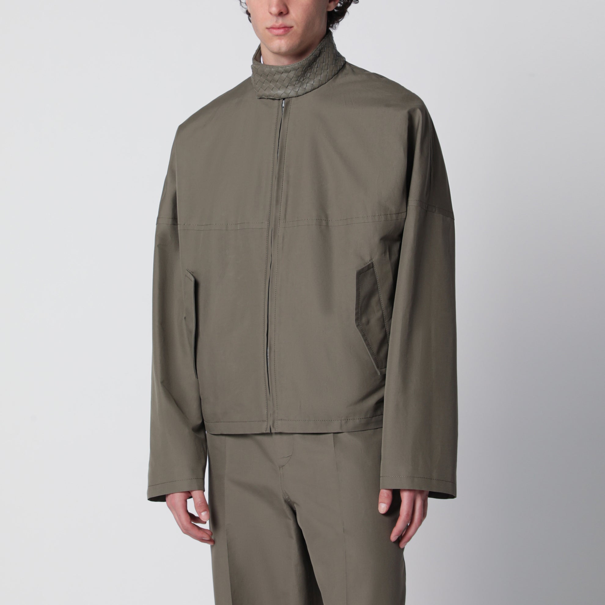 Harrington-Jacke aus kompakter Baumwolle in Stahlgrau