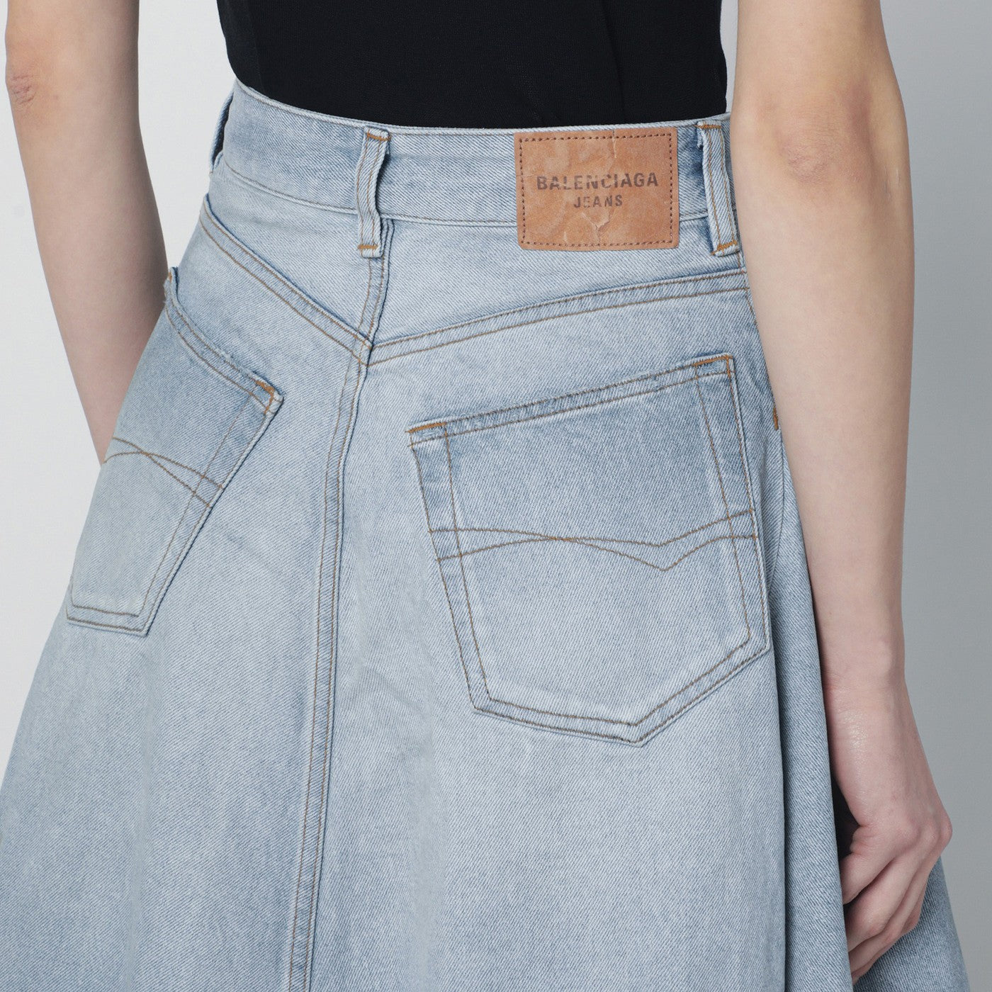 Hellblauer Maxi-Godet-Rock aus Denim