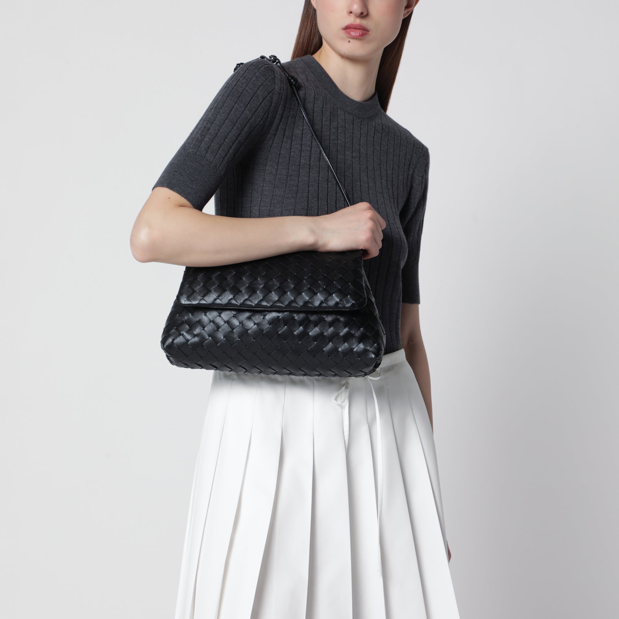 Black Intrecciato Giorno clutch