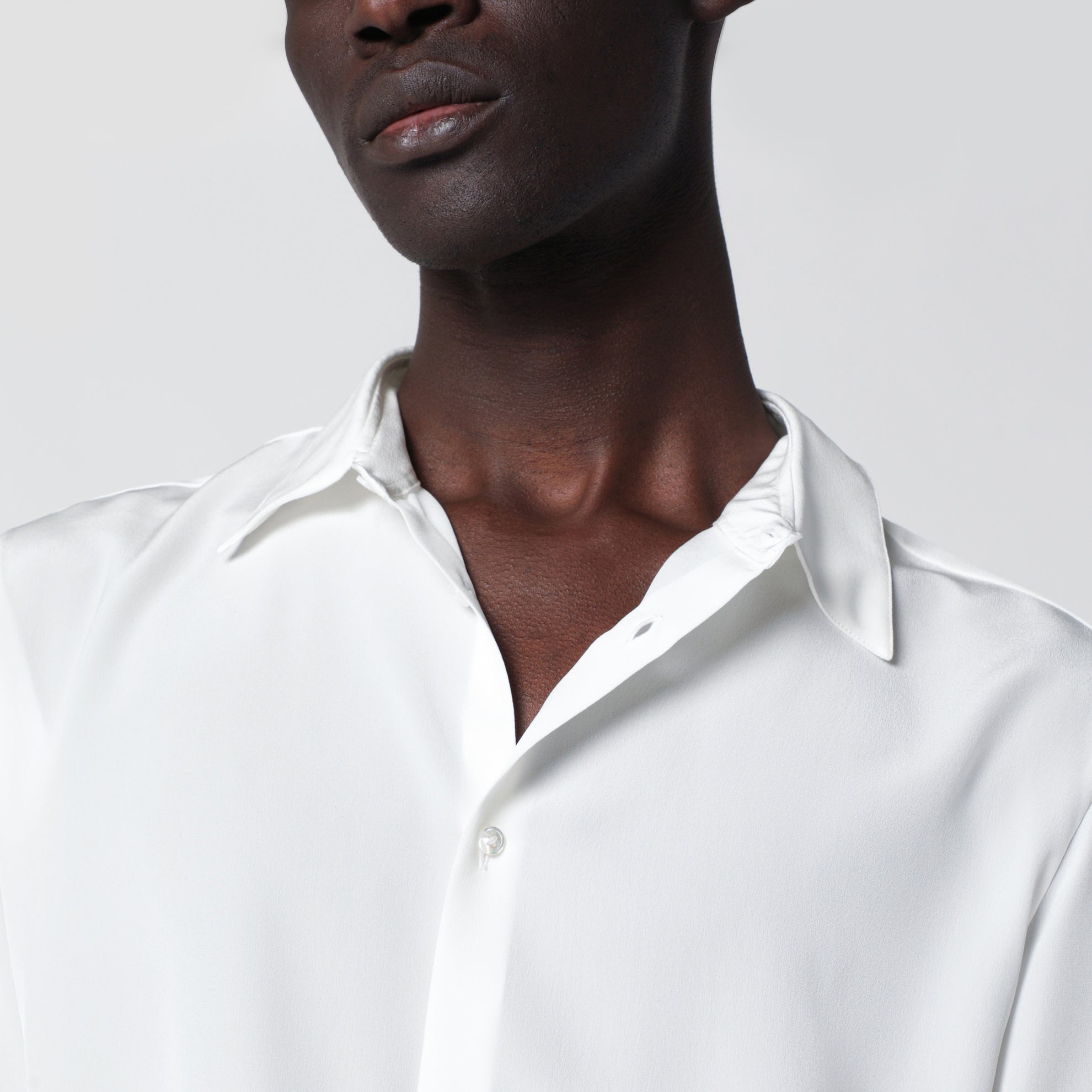 Camicia bianca in crêpe de Chine di seta