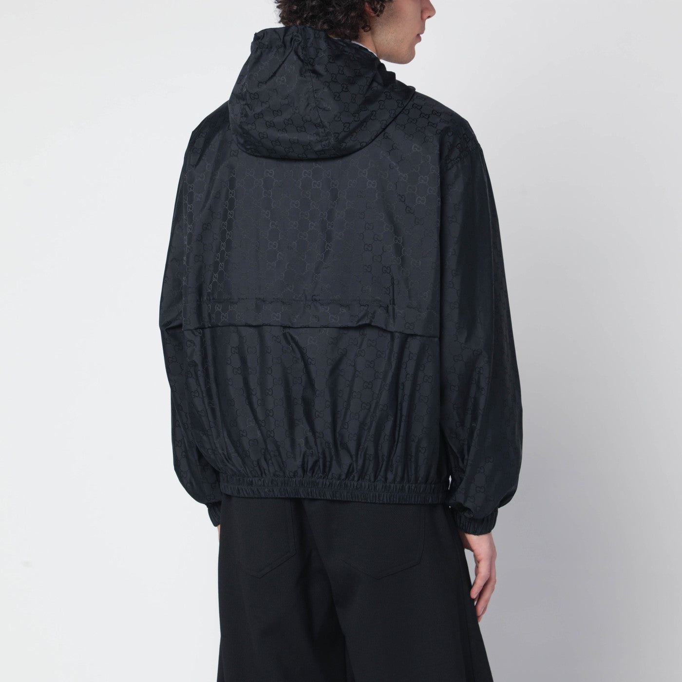 Dunkelblaue GG-Nylonjacke mit Reißverschluss