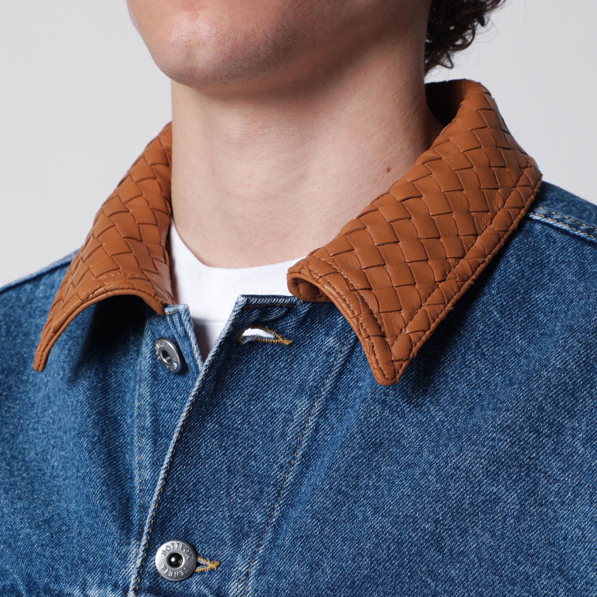 Veste en denim indigo avec col Intrecciato