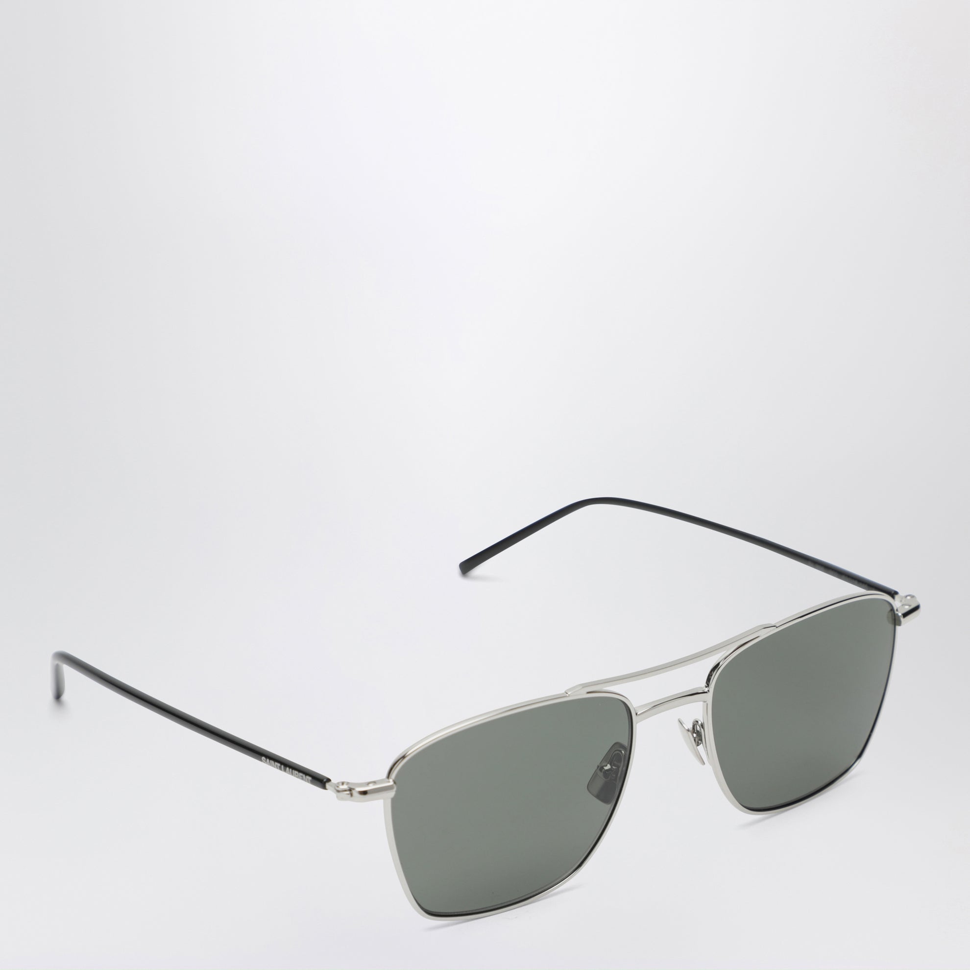 Silver rectangular metal sunglasses